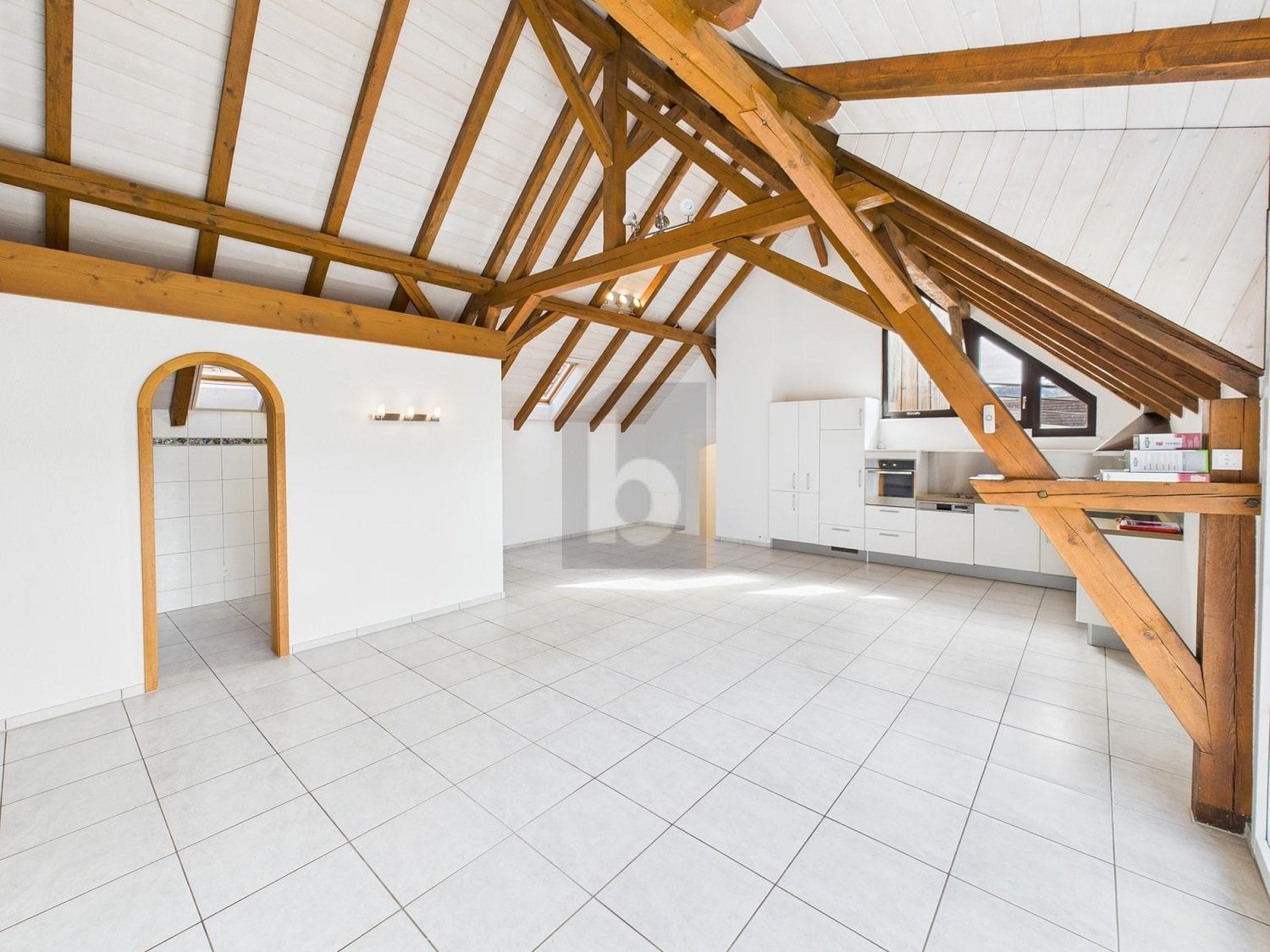 4 ½ rooms roof flat, Foto 1 von 4