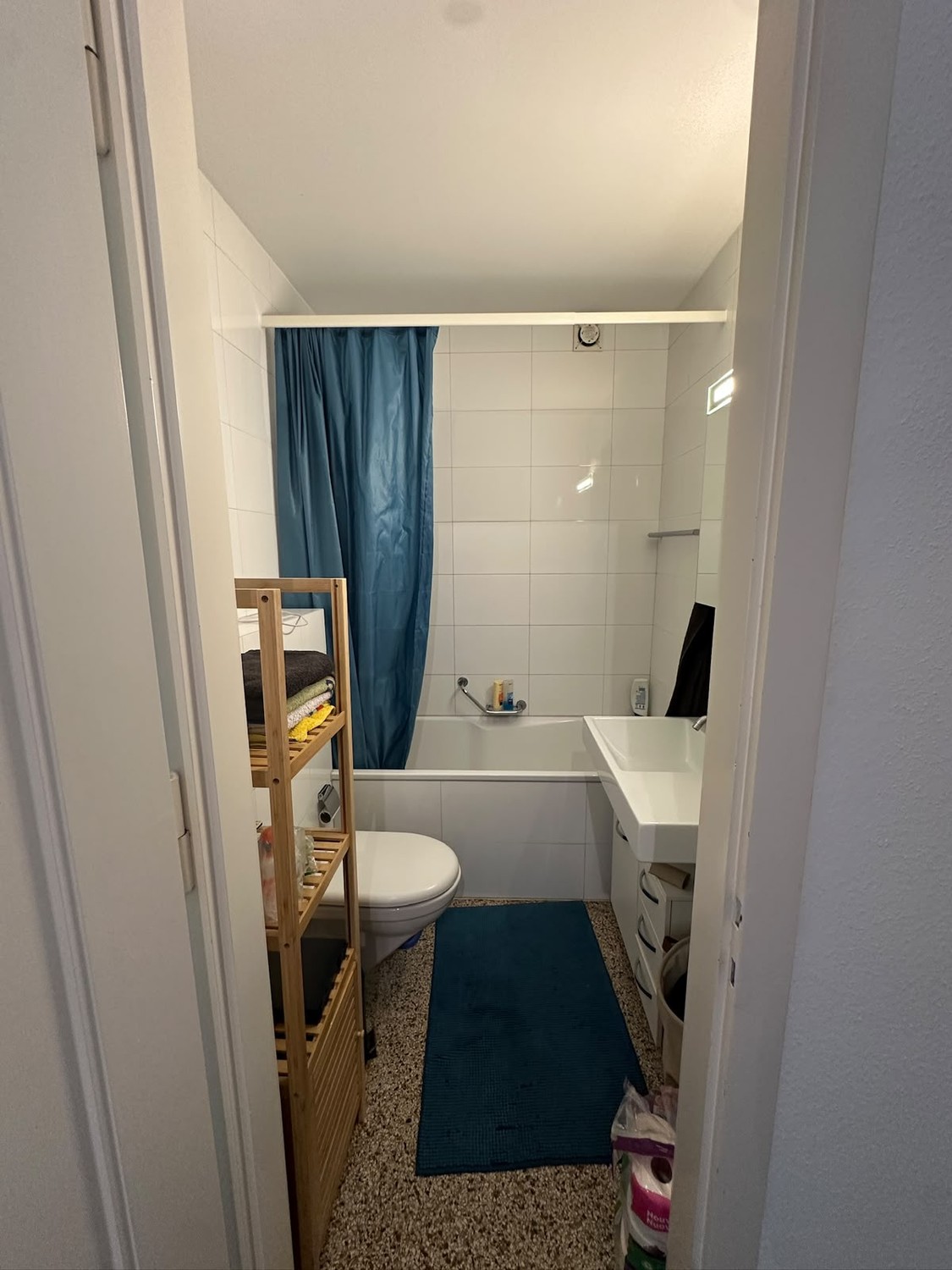 Room in a shared flat, Foto 8 von 9