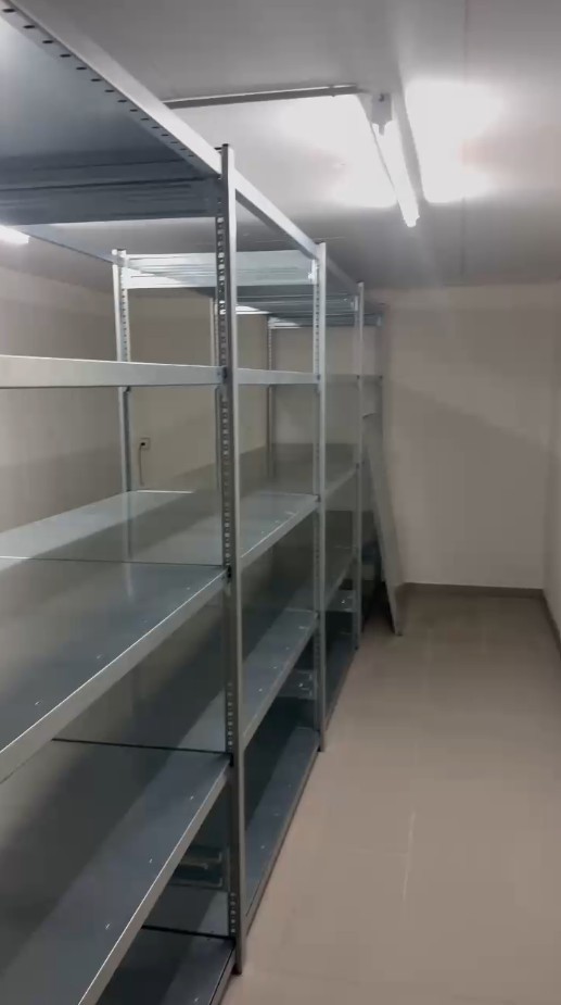 16-16m² commercial