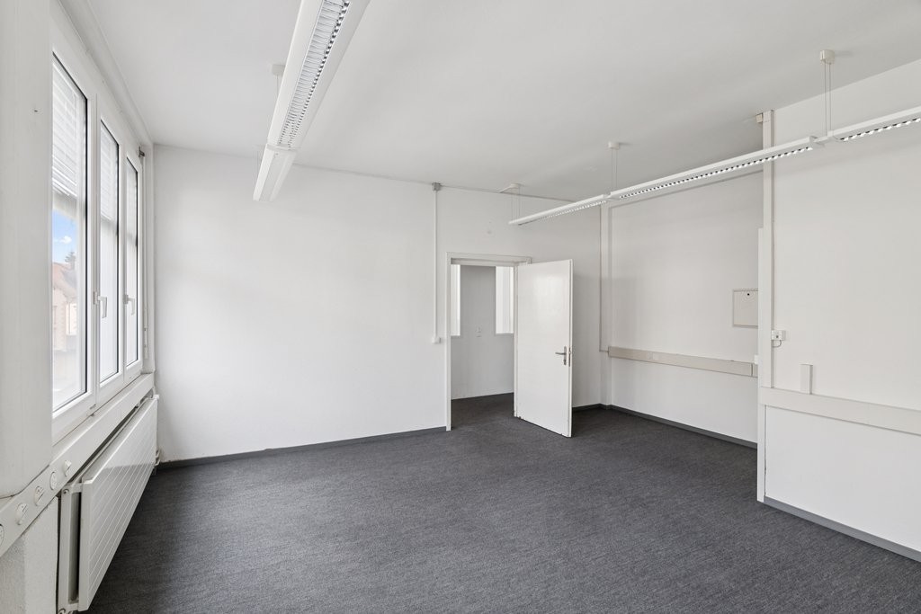 ufficio di 251m²