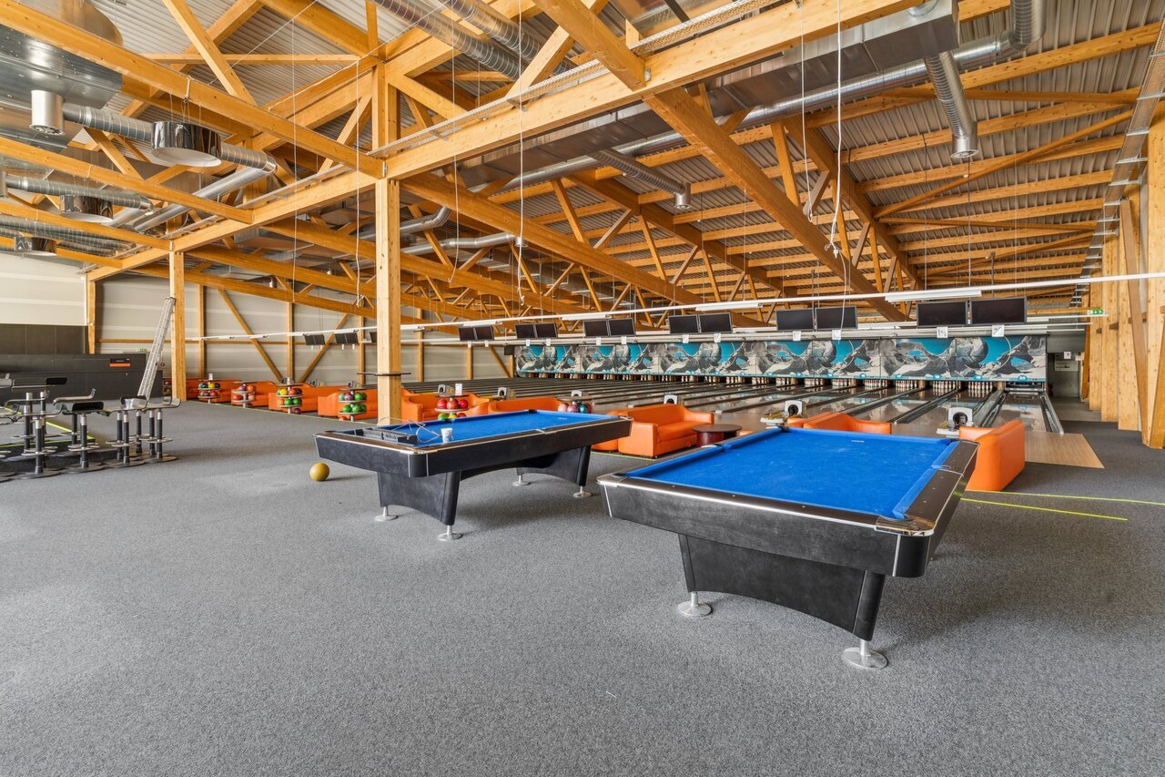 1867m² commerciale