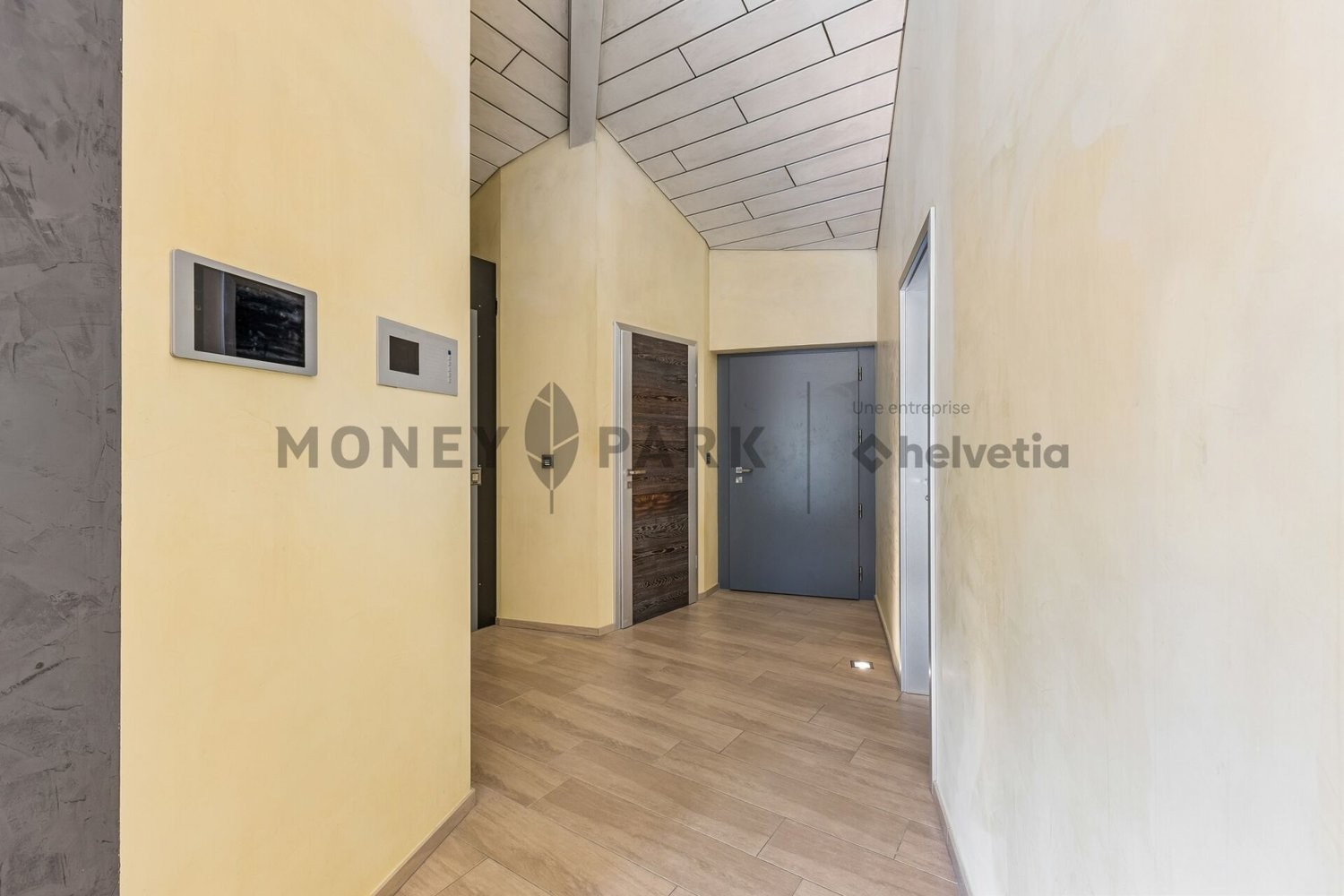 5 rooms single house