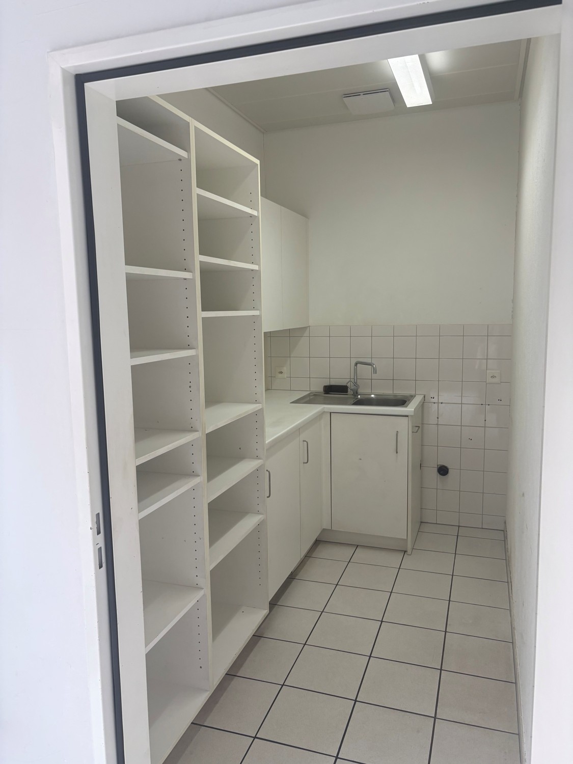 negozio di 120m², foto 6 di 6