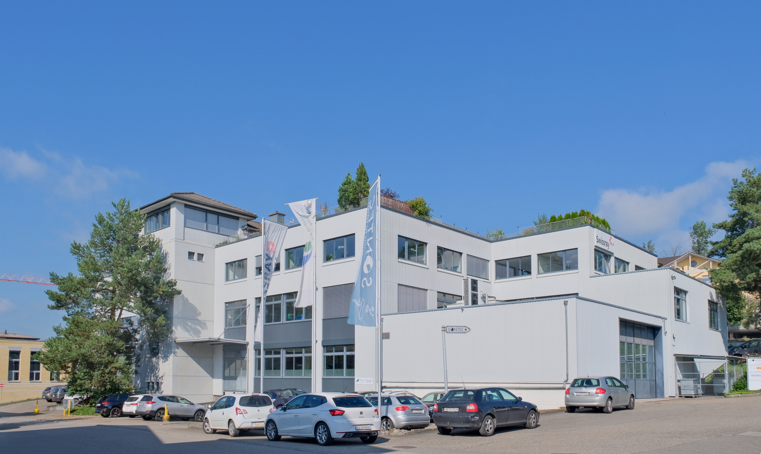 1390m² industrial object
