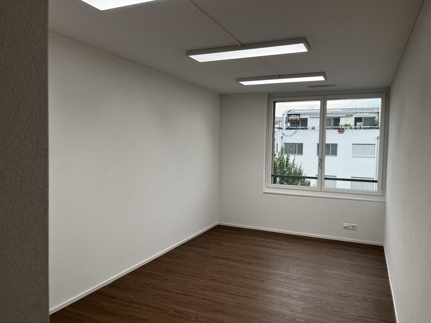 139m² bureau