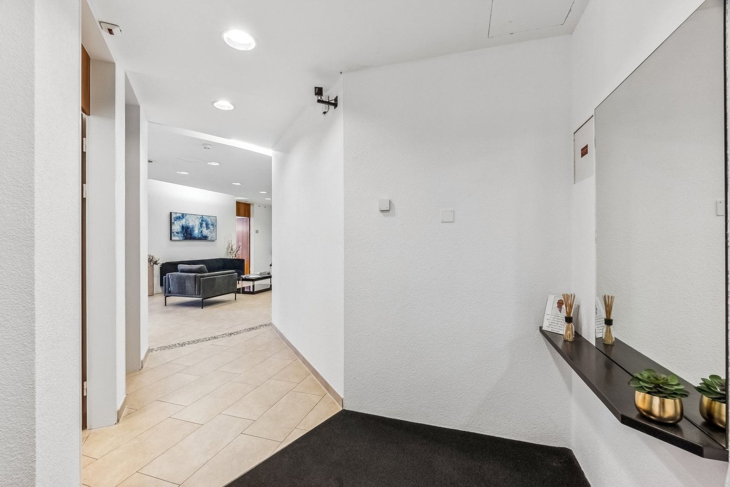 157m² office