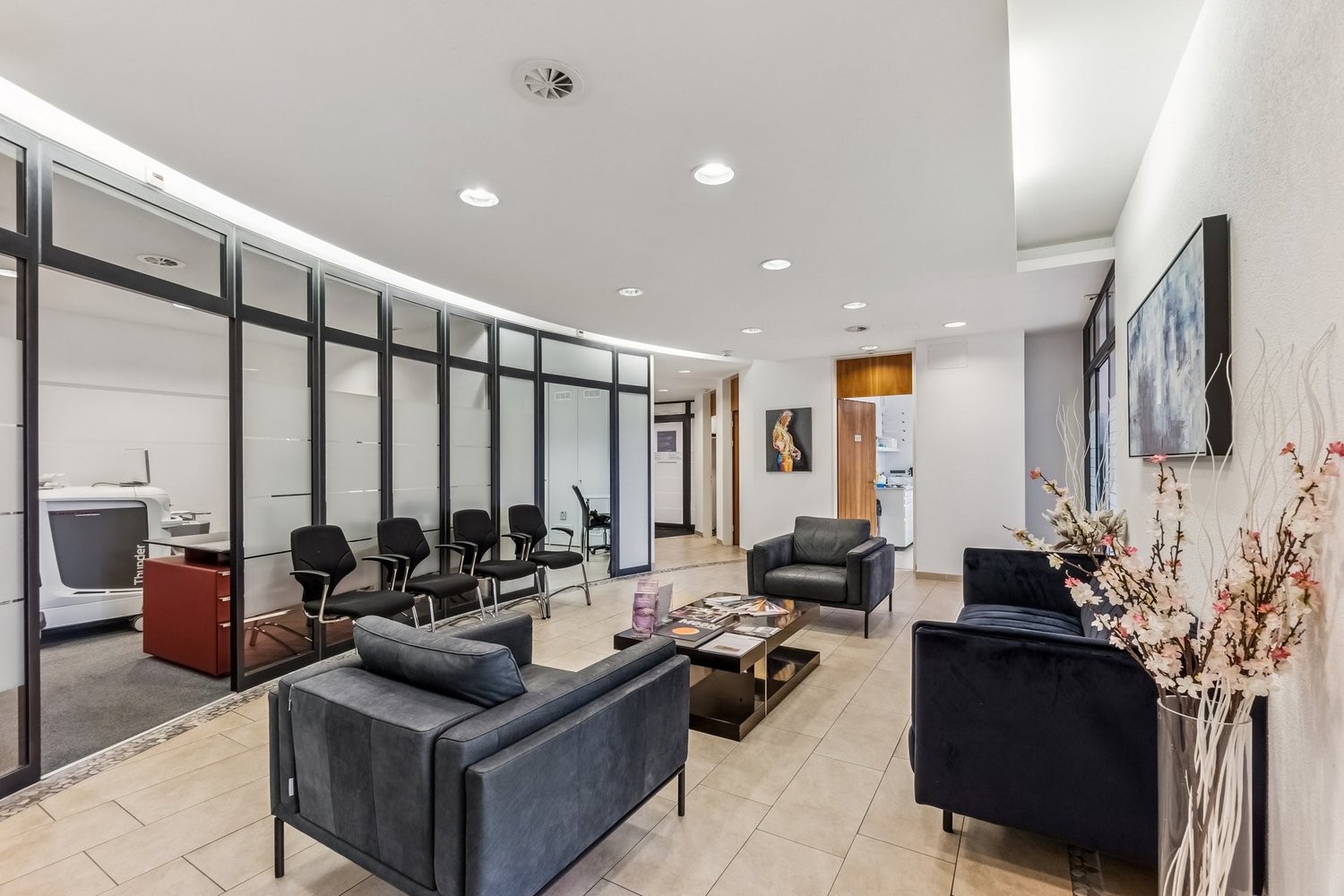 157m² office