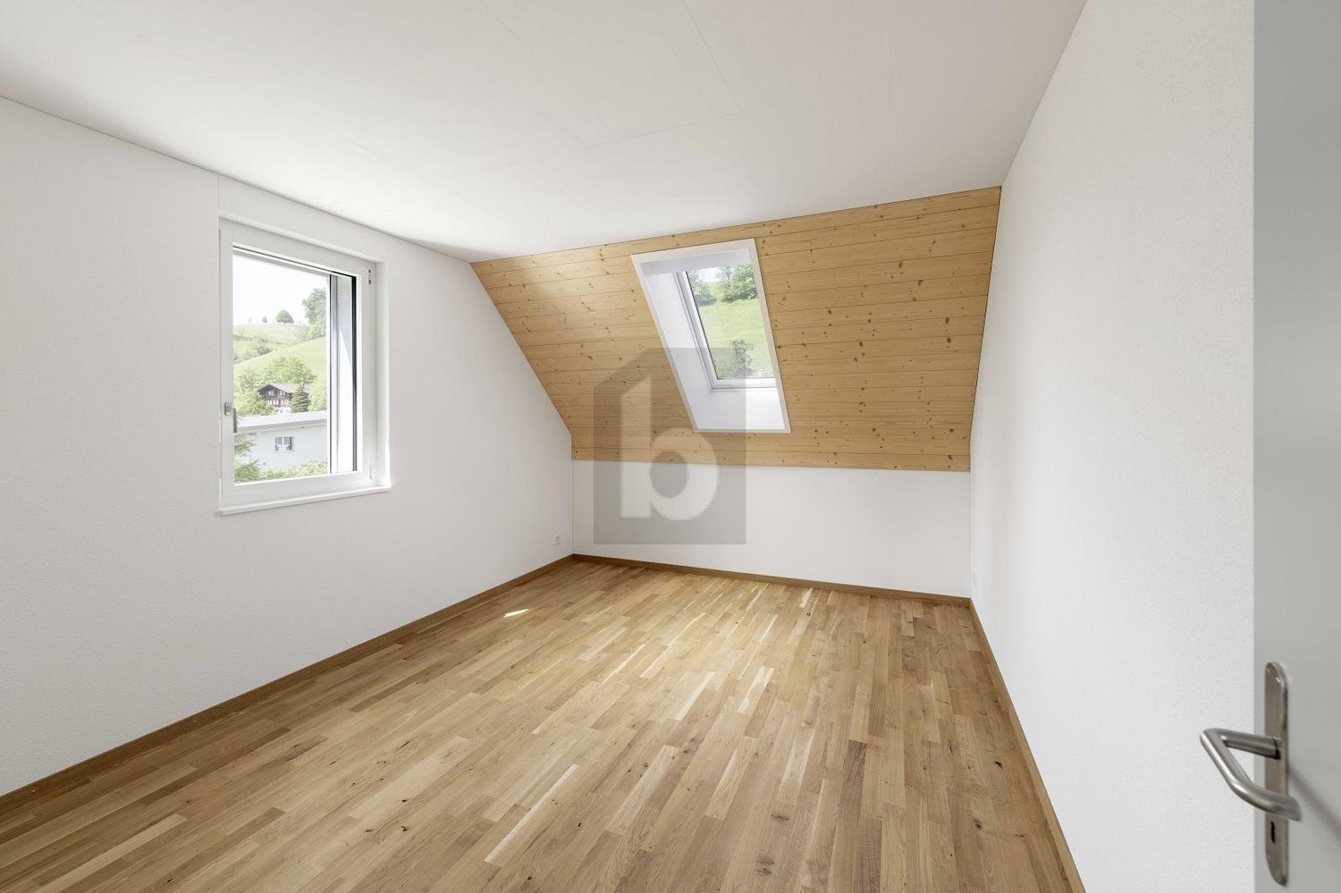 5 ½ rooms roof flat, Foto 4 von 4