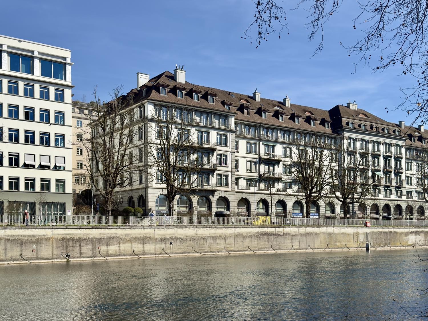 354m² commercial, Foto 2 von 7