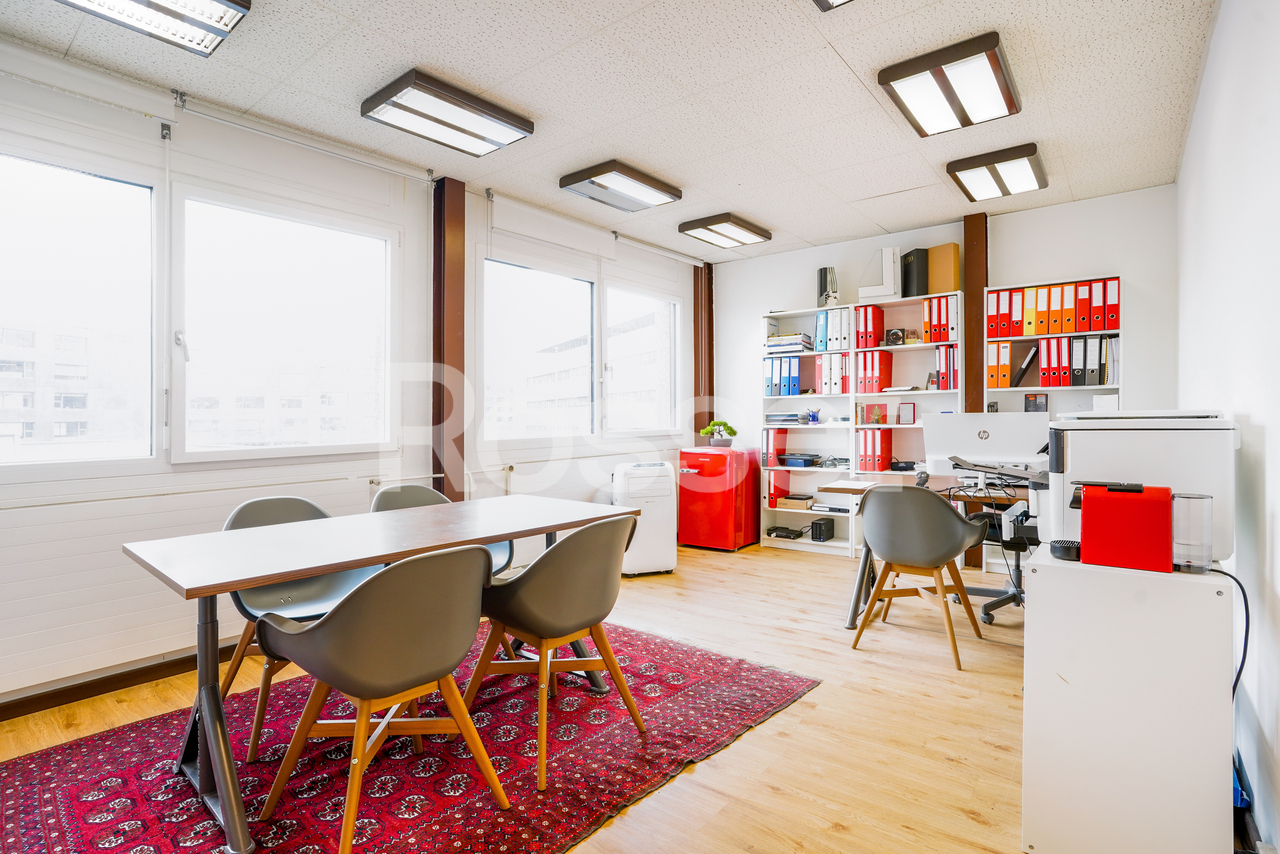 Office, Foto 2 von 2