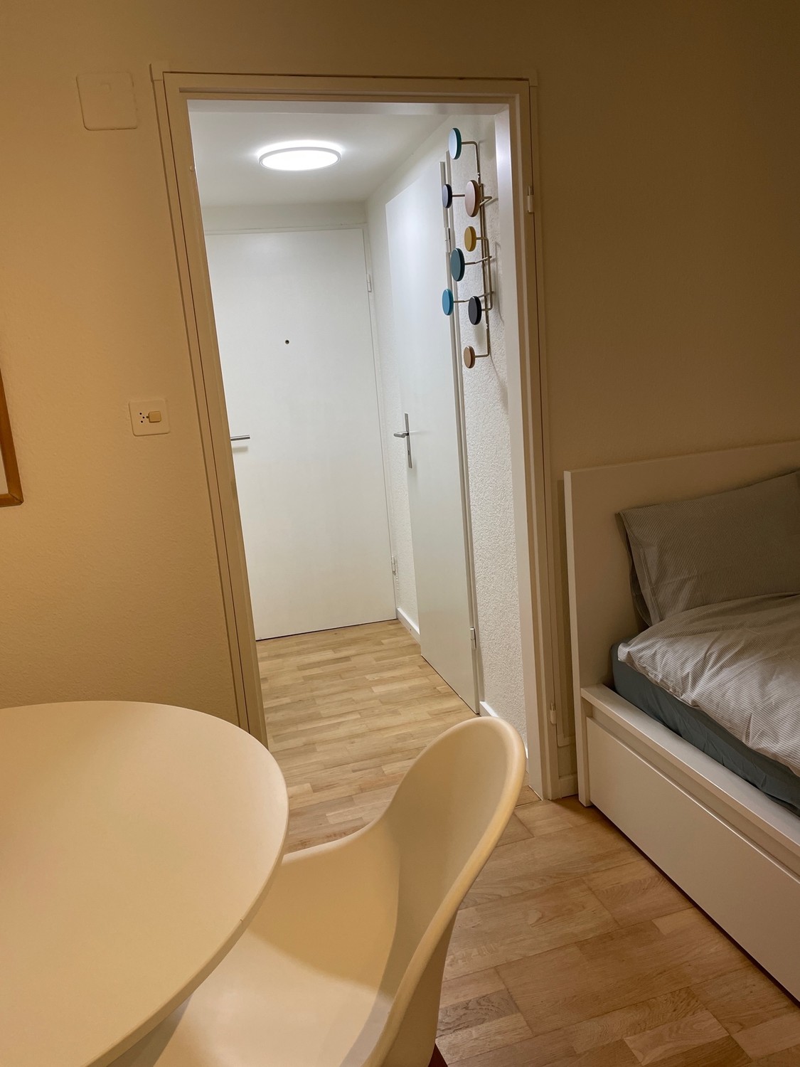 1 room apartment, Foto 5 von 10
