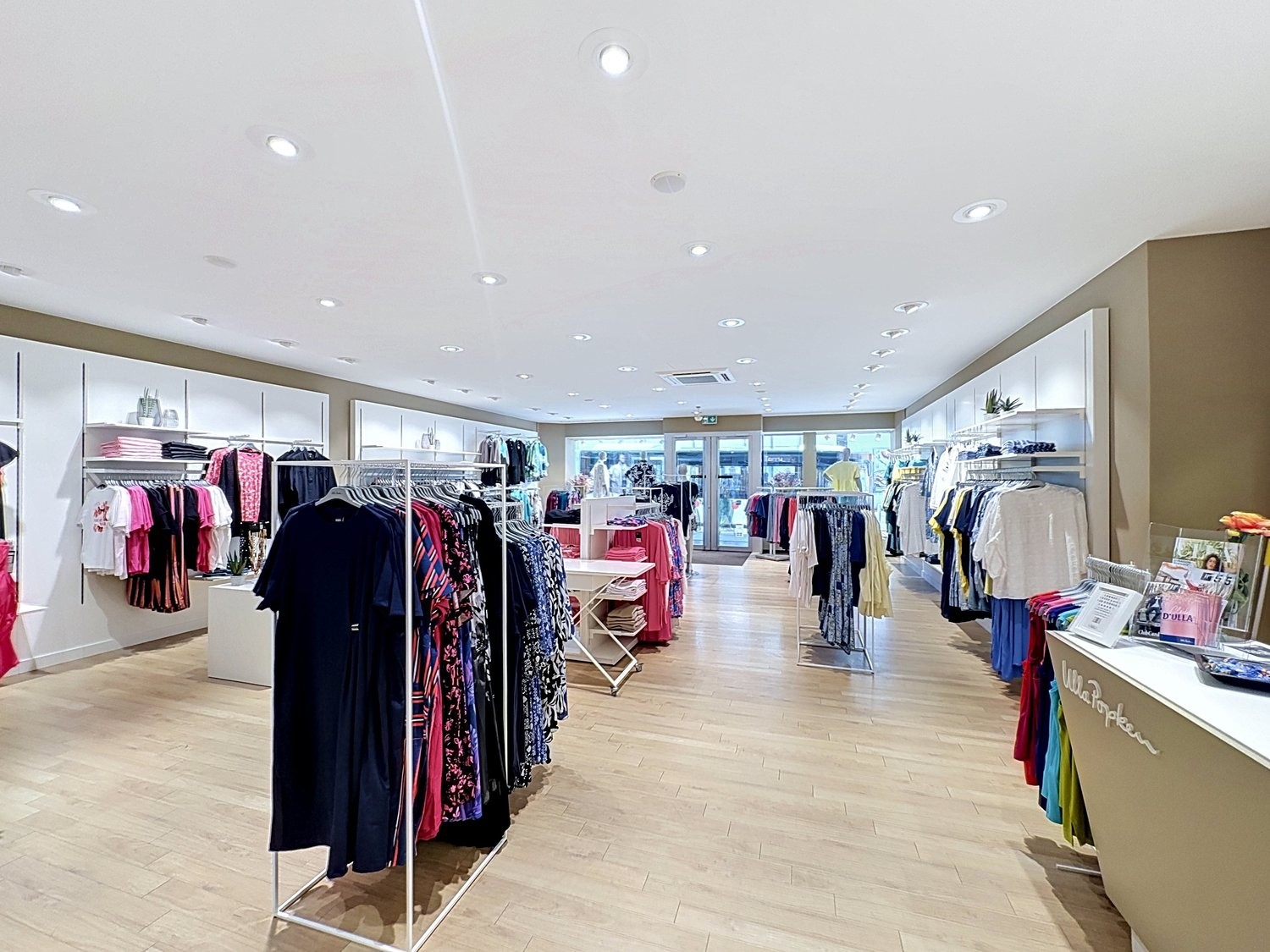 332m² shop, Foto 5 von 6