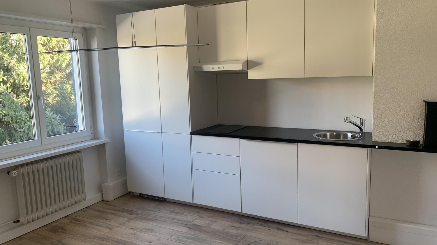 99m² office