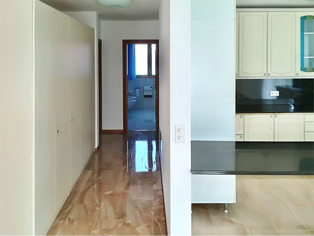 3 ½ Zimmer-Wohnung, Foto 2 von 10