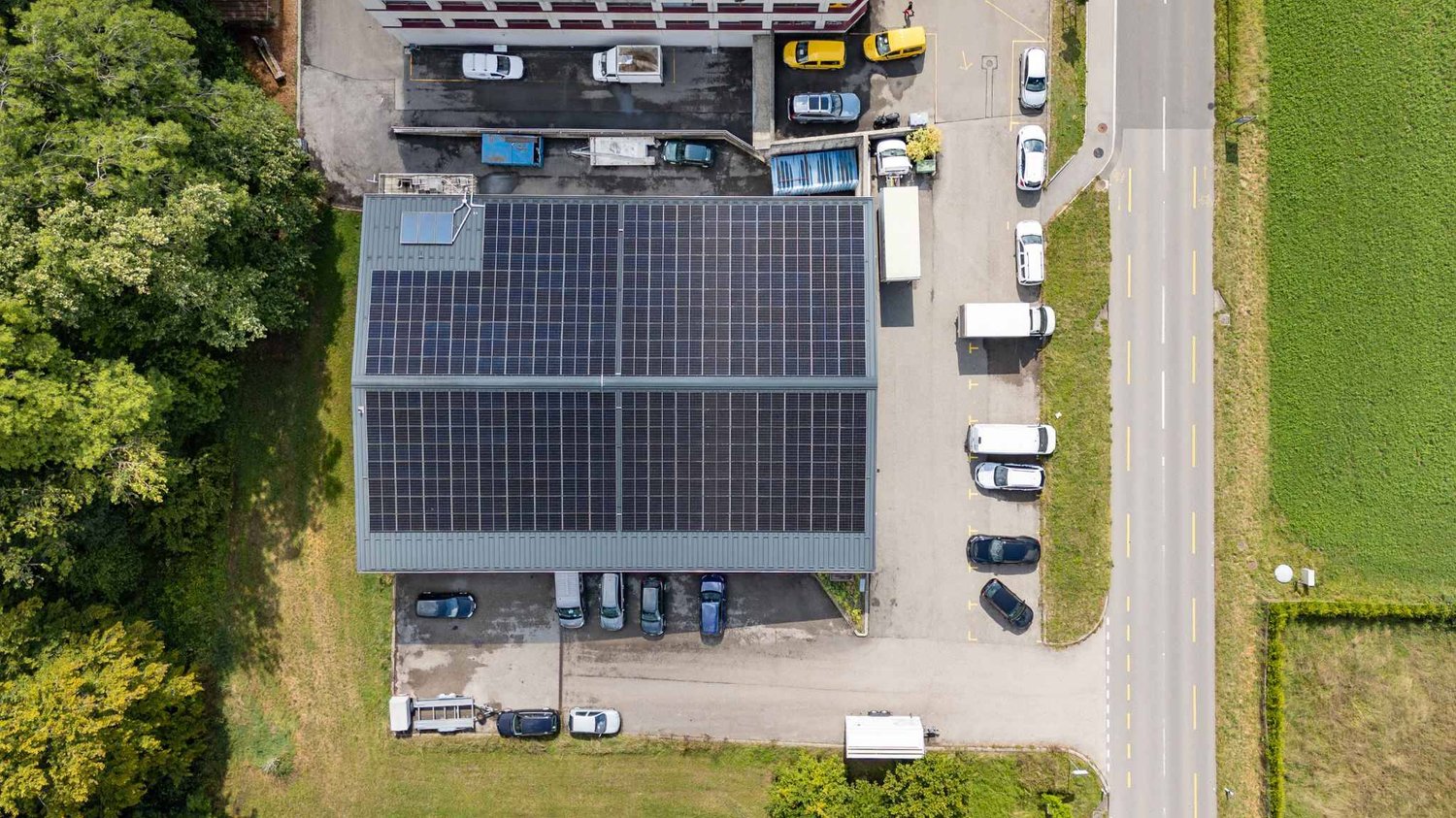 640m² commercial