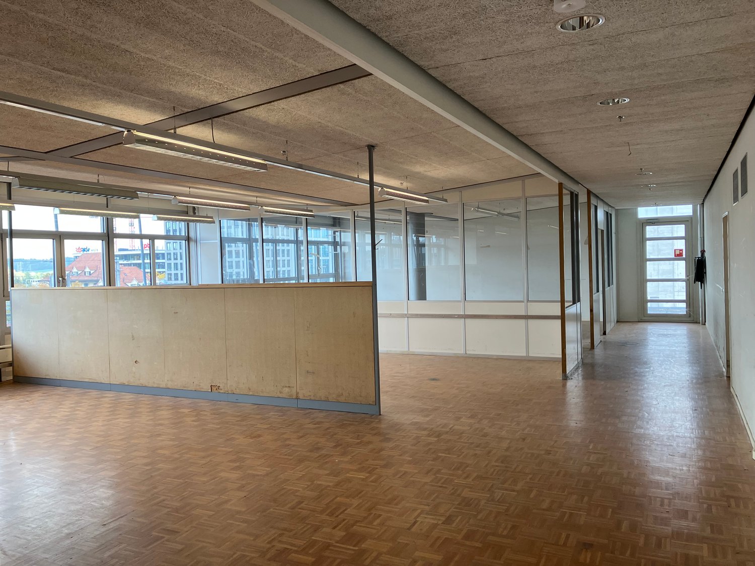 Commercial, Foto 5 von 10