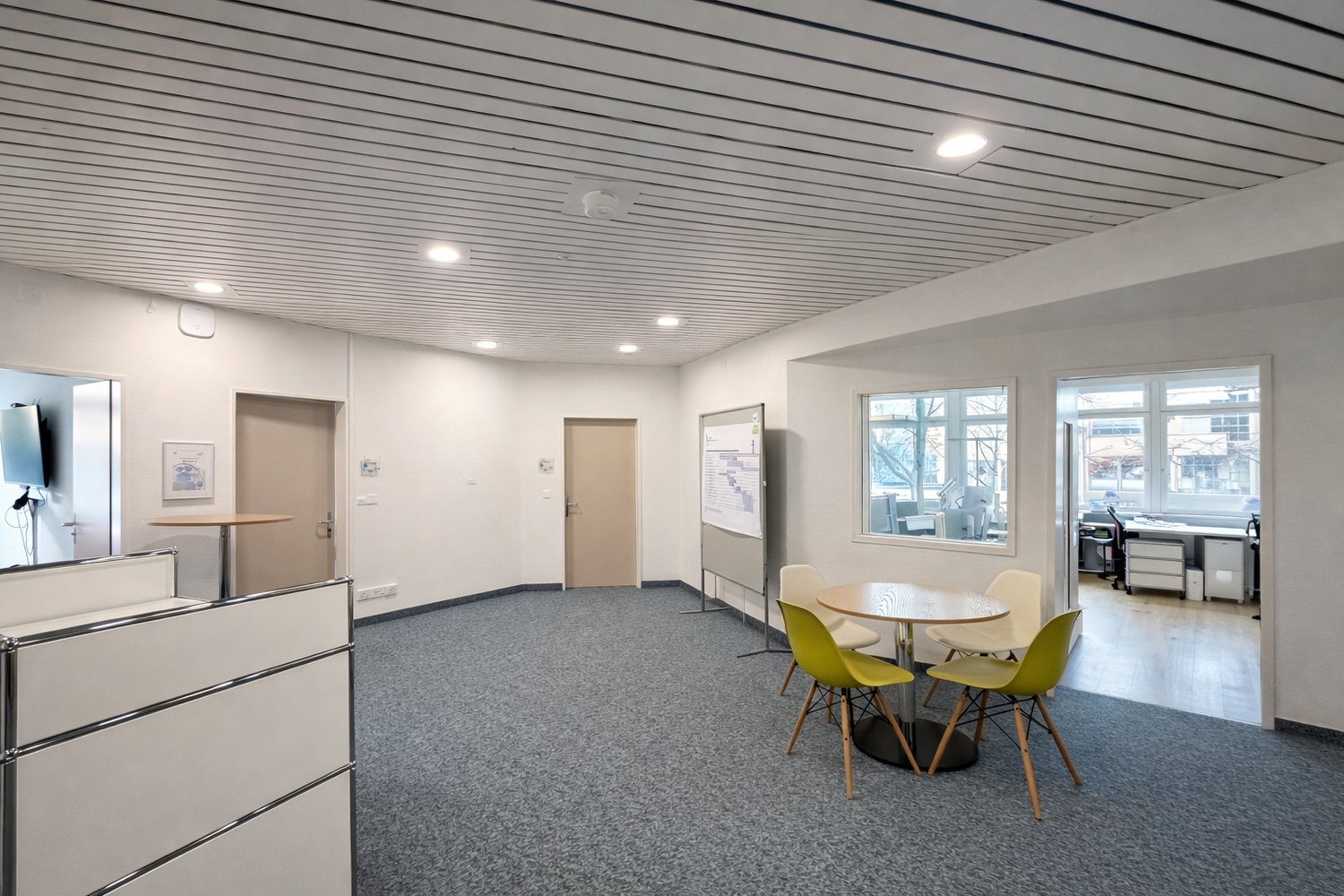 825m² office, Foto 10 von 10