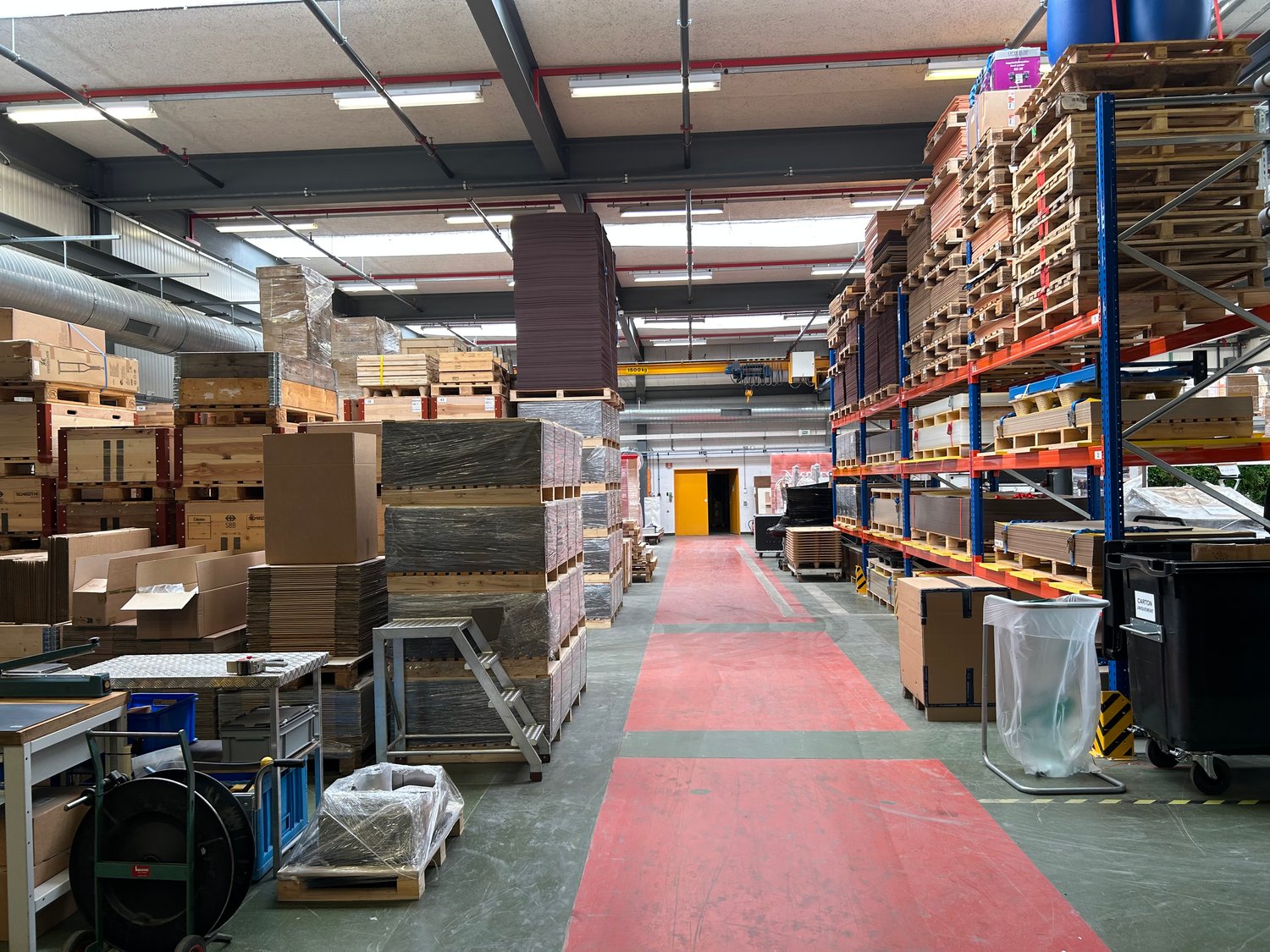 1267m² Industrieobjekt, Foto 1 von 6