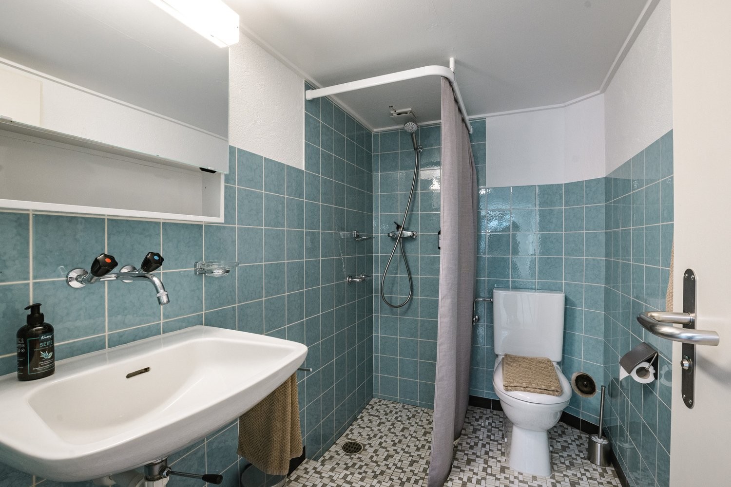 2 ½ rooms furnished flat, Foto 8 von 10