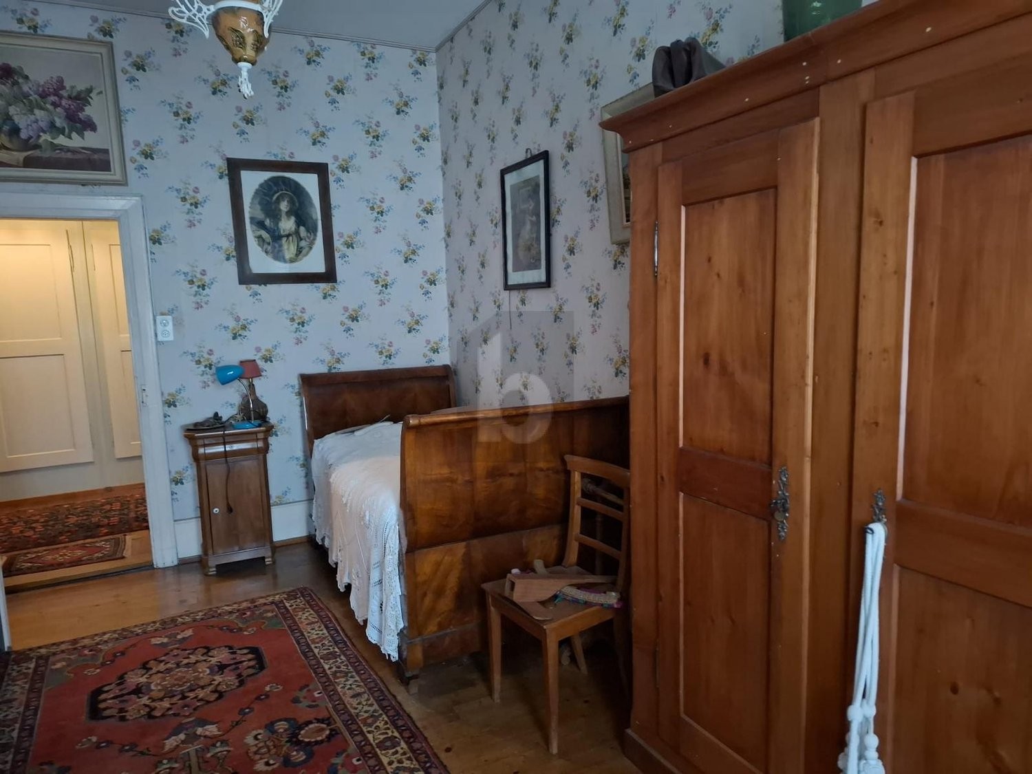 30 rooms duplex house