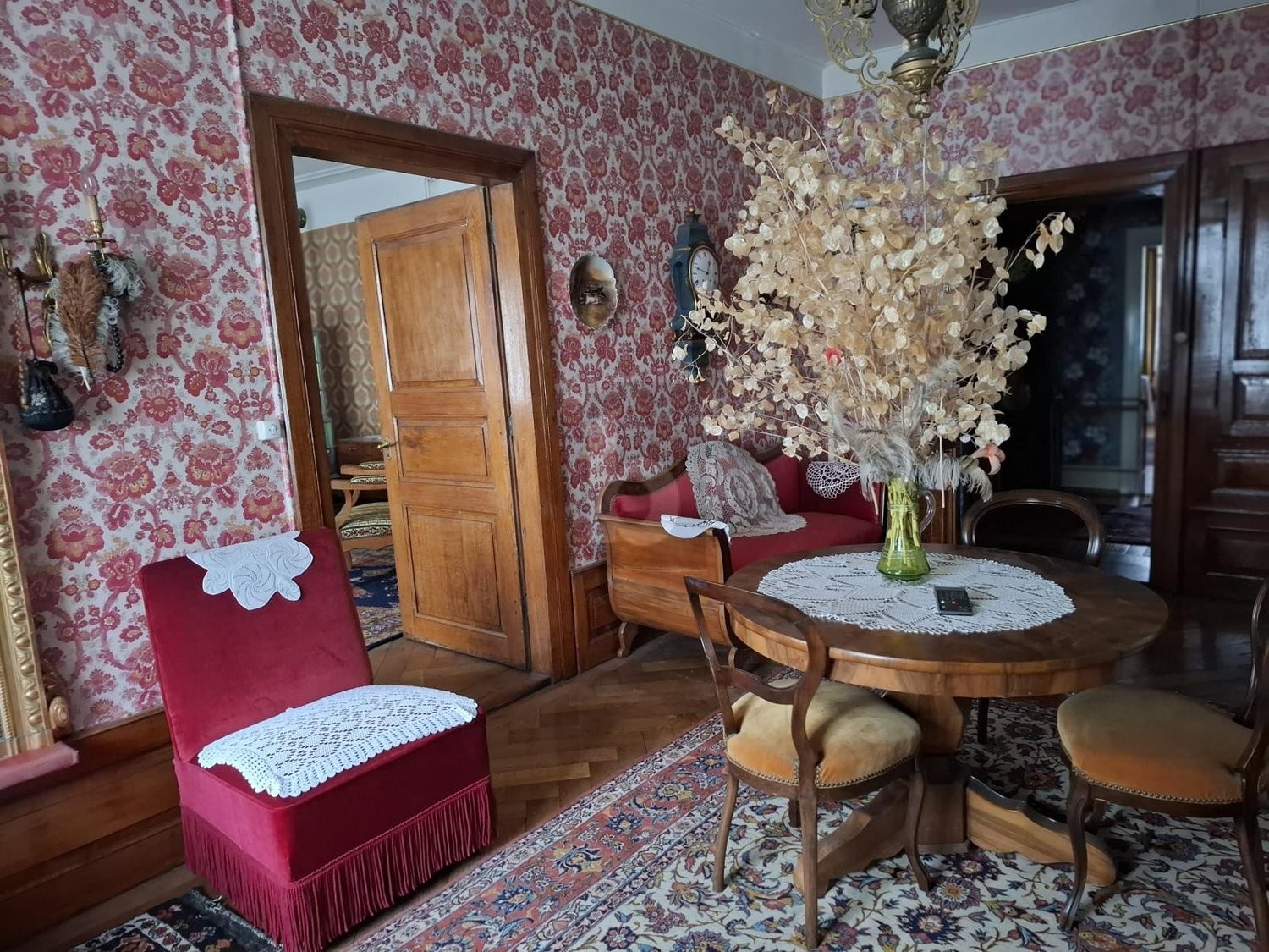 30 rooms duplex house