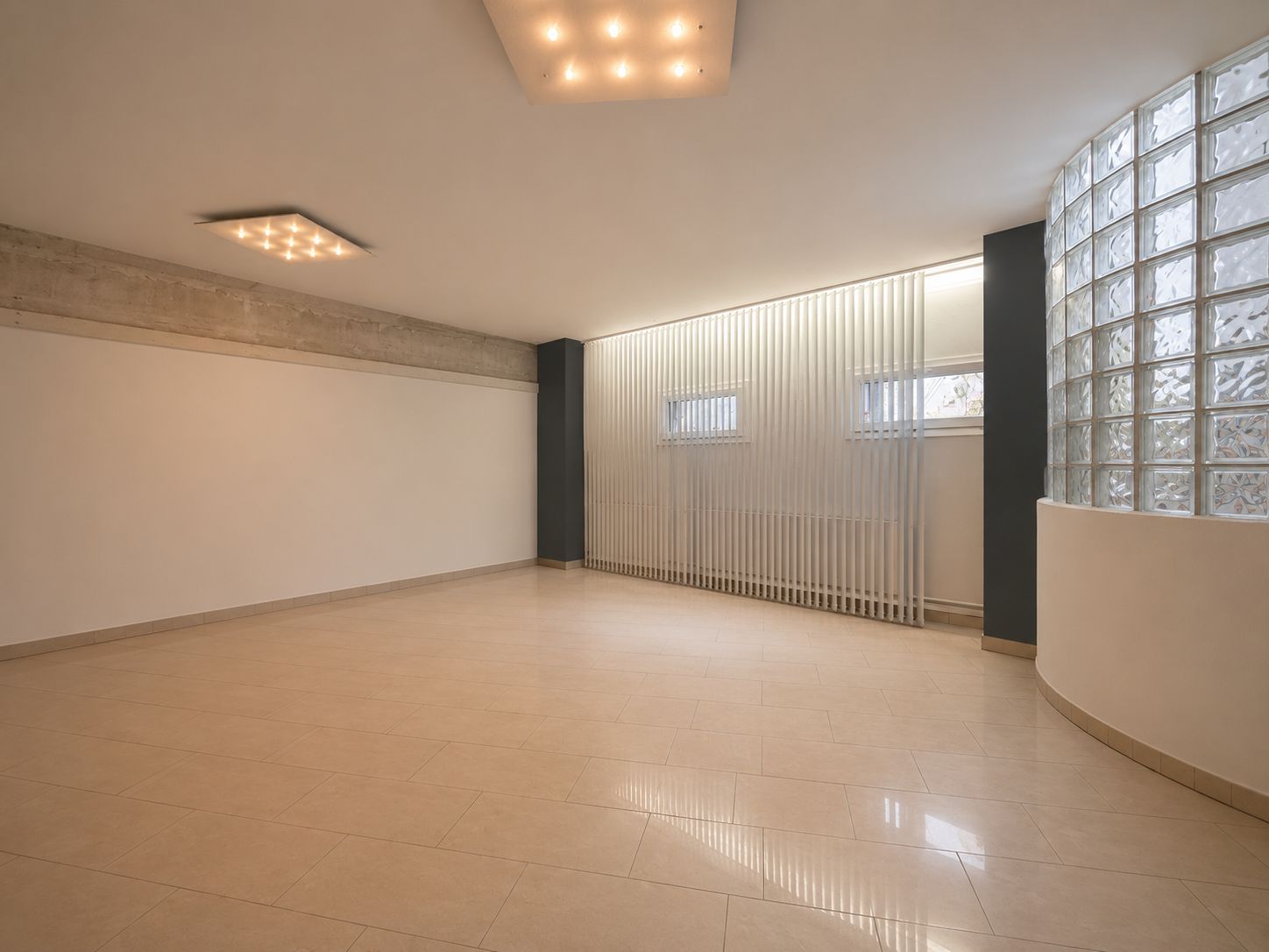161m² industrial object