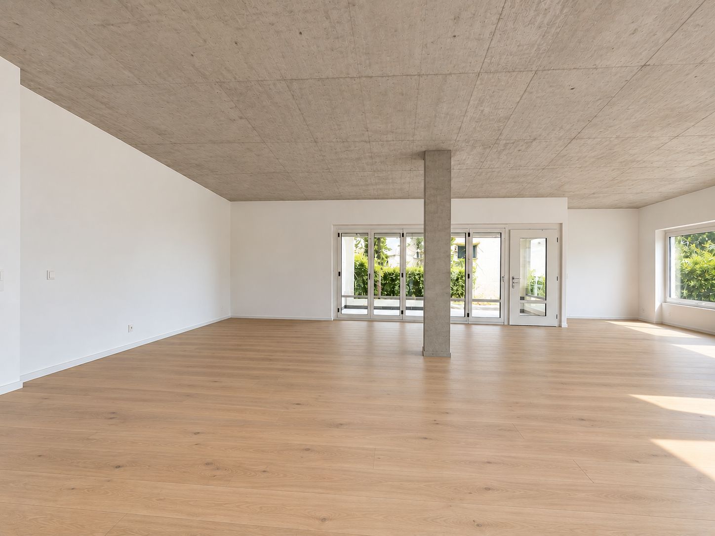161m² industrial object