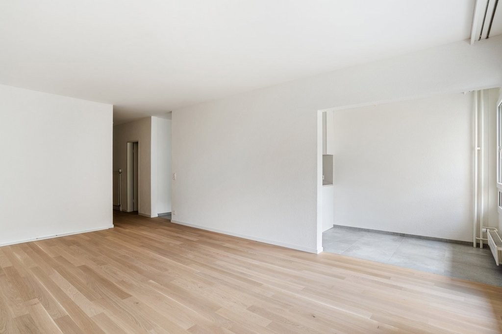 2 ½ Zimmer Wohnung, Foto 3 von 8