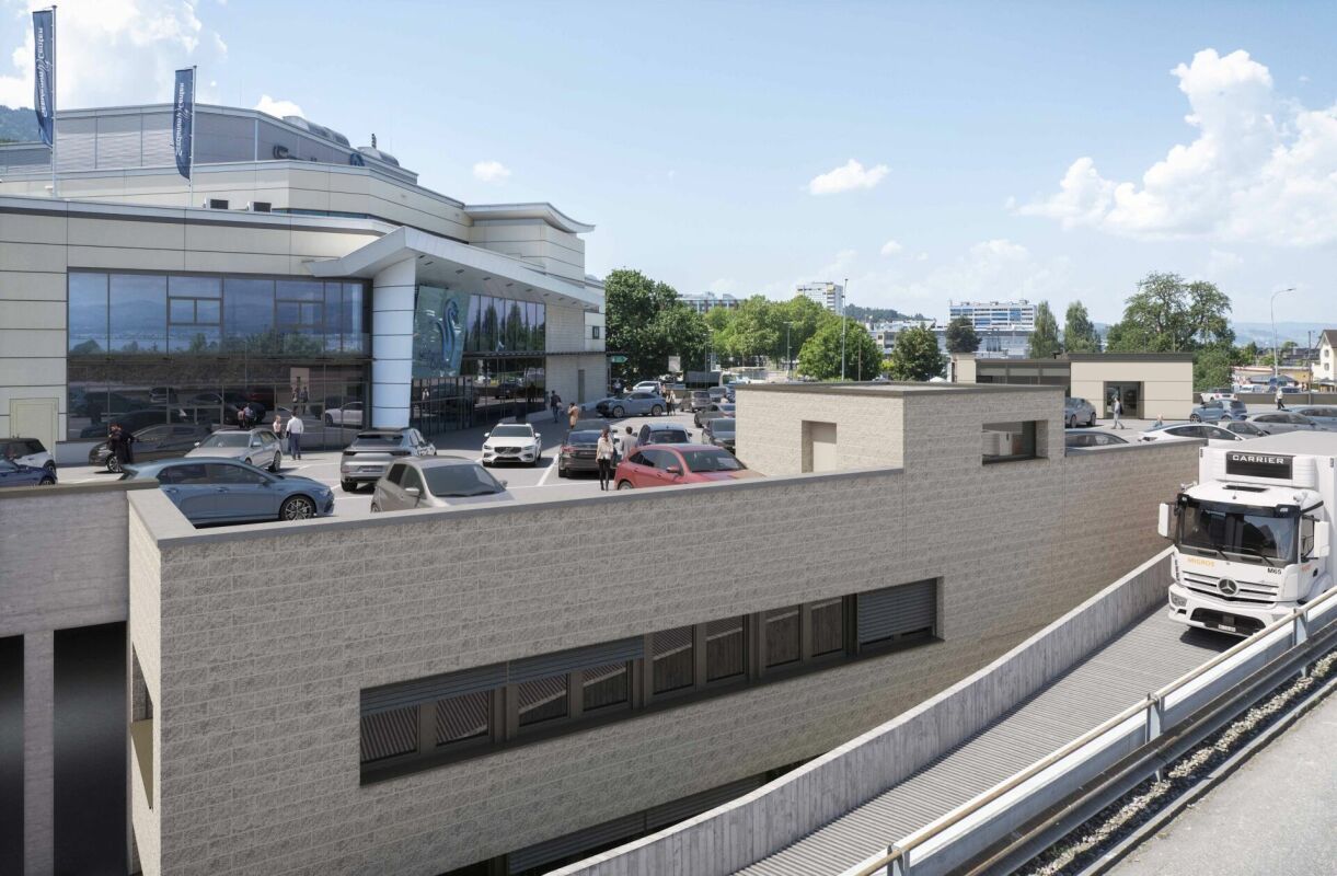 340m² commercial