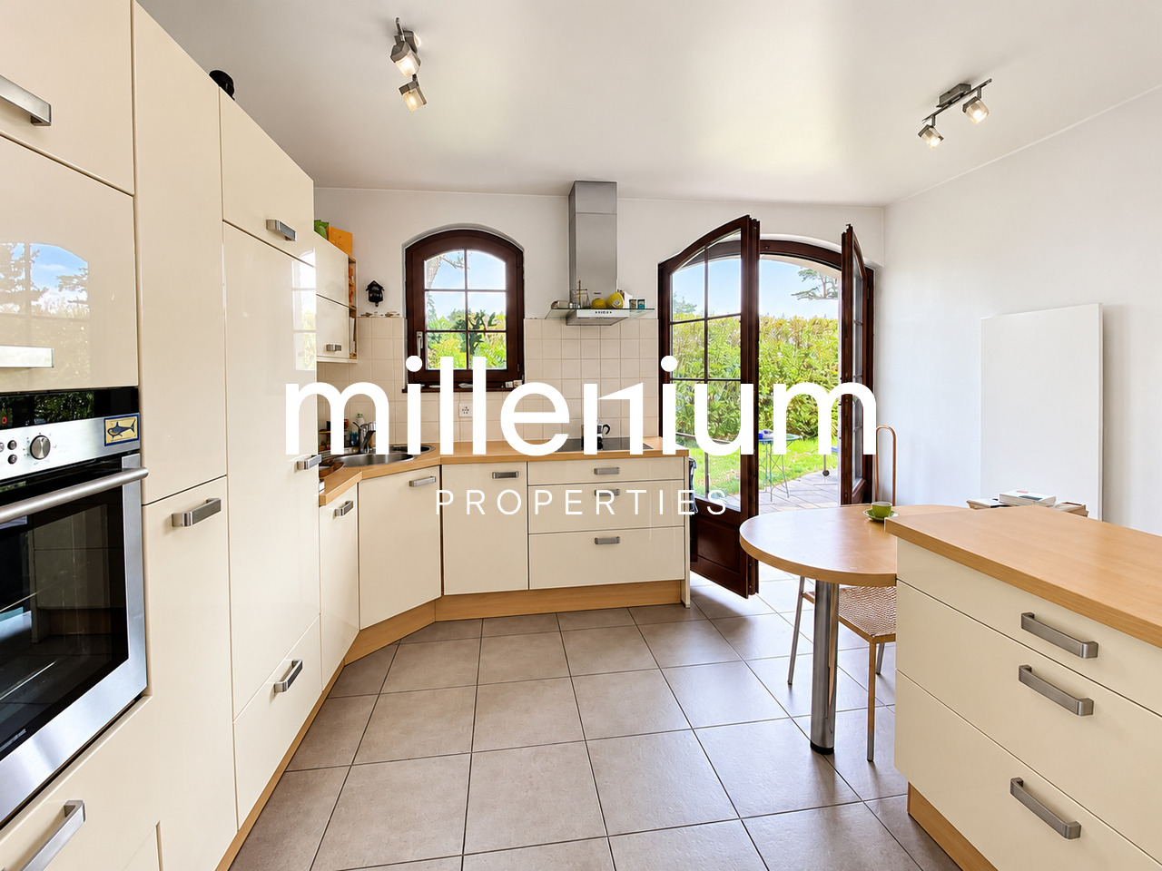 6 Zimmer Einfamilienhaus, Foto 5 von 10