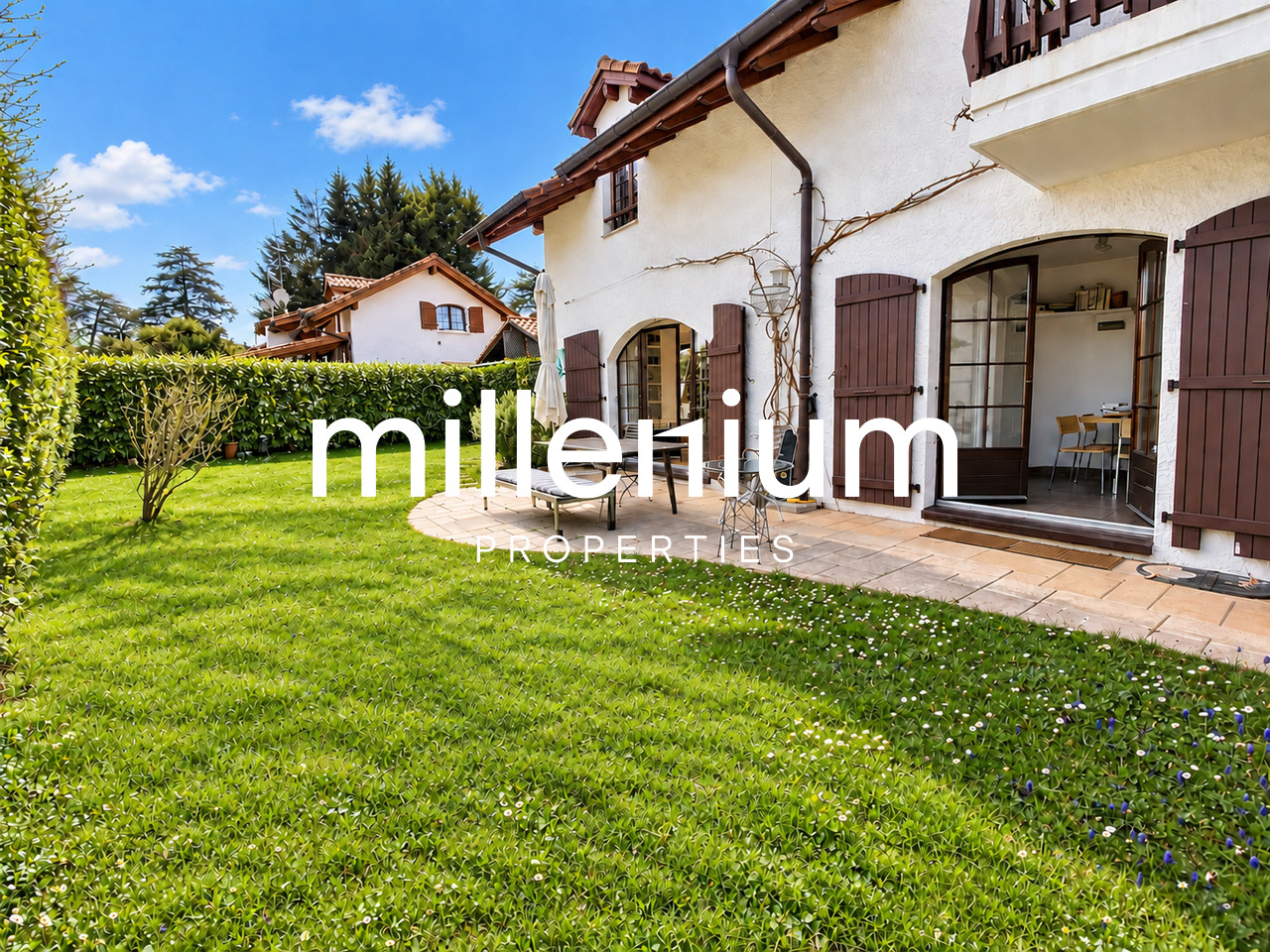 6 Zimmer Einfamilienhaus, Foto 1 von 10