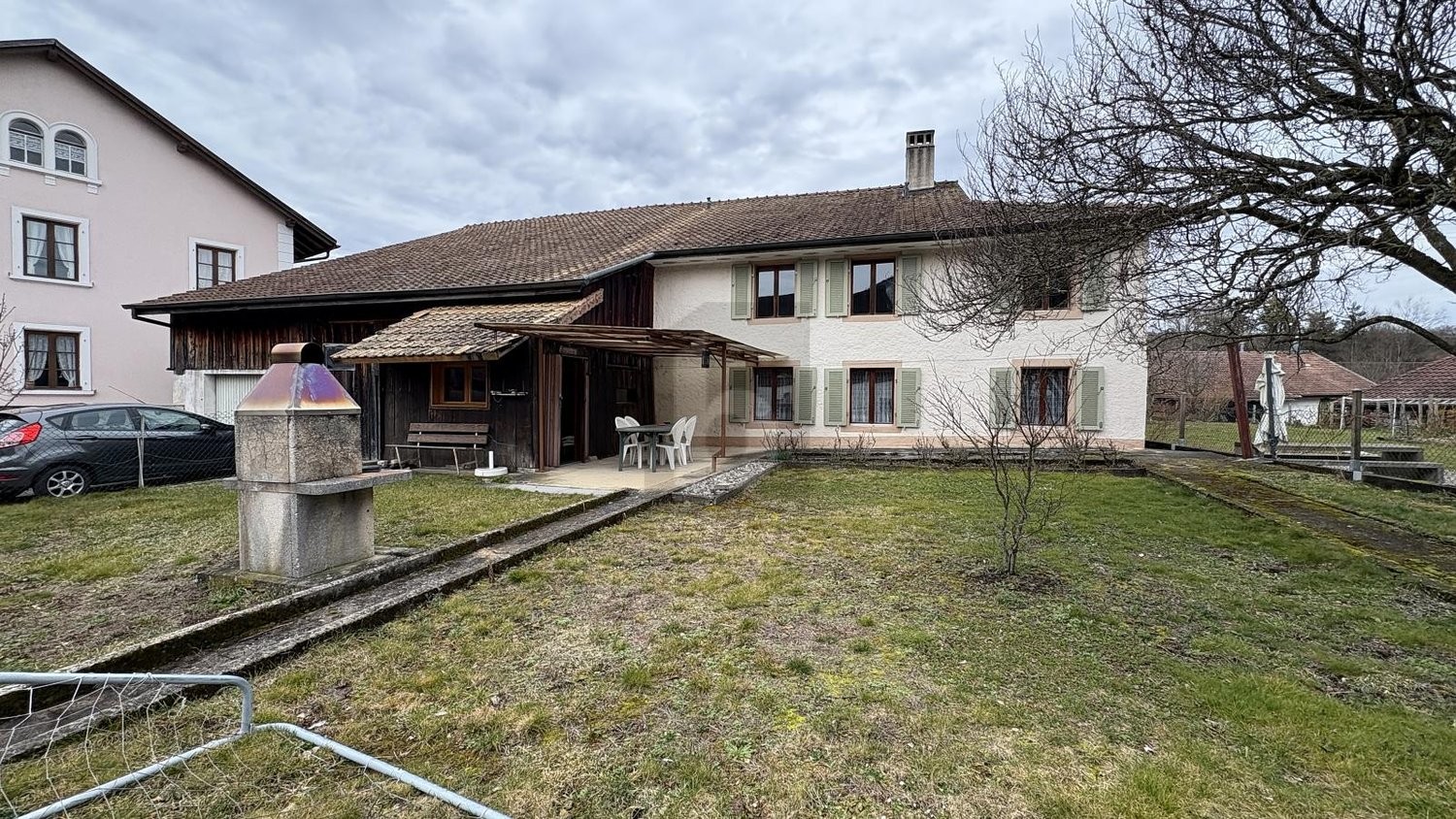 9 ½ rooms single house, photo 1 sur 4