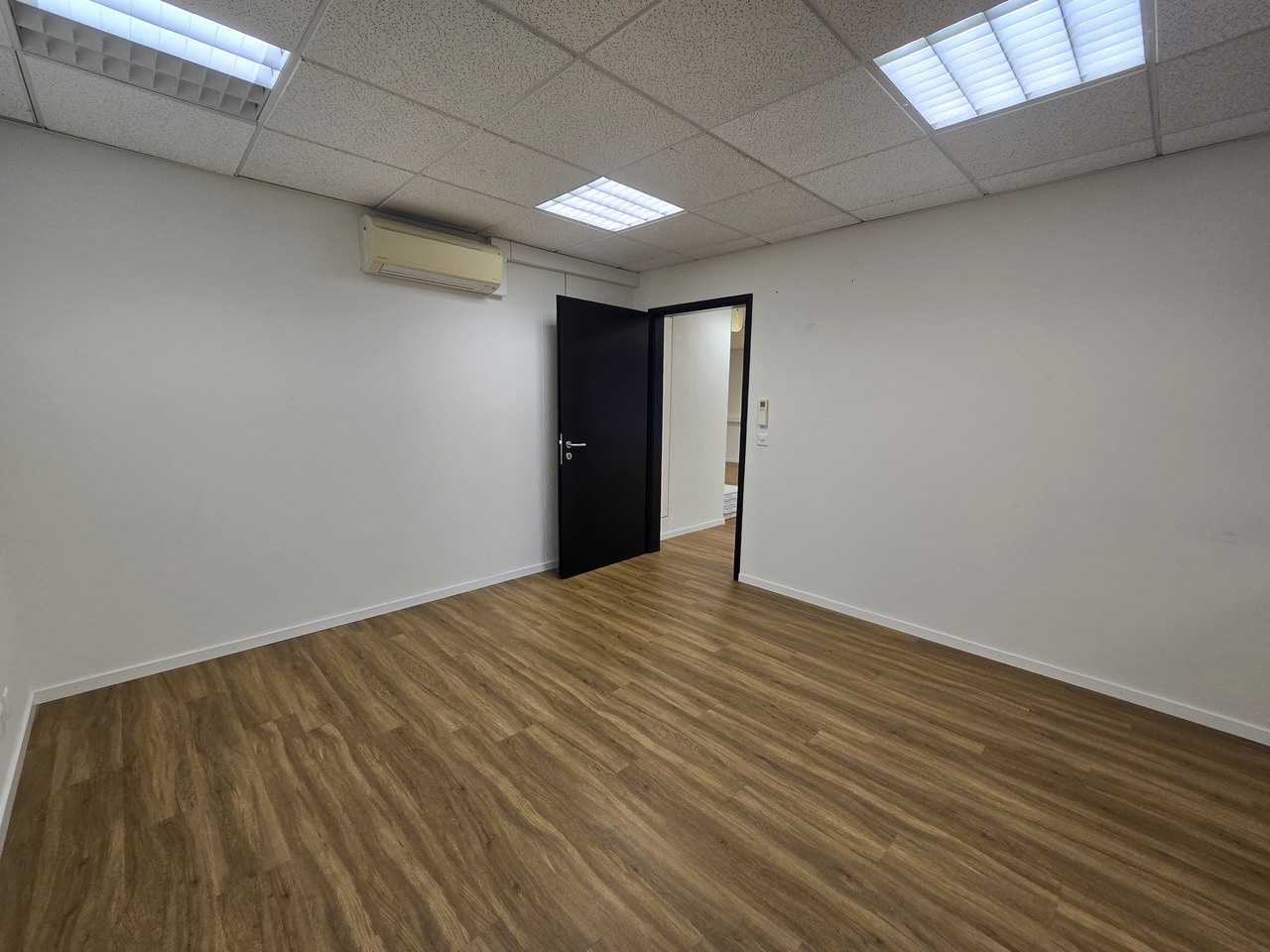 119m² office, Foto 6 von 7