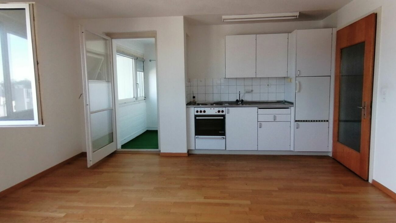 1 room apartment, Foto 2 von 9