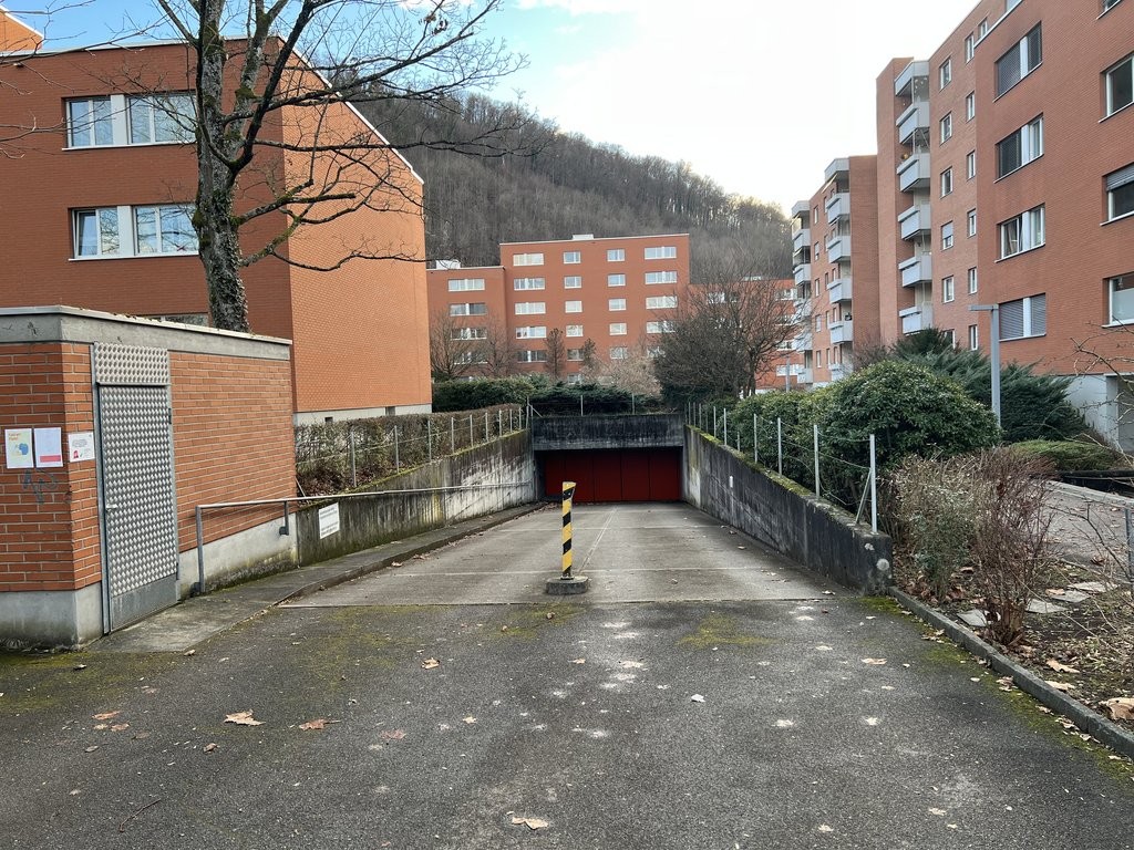 Underground slot