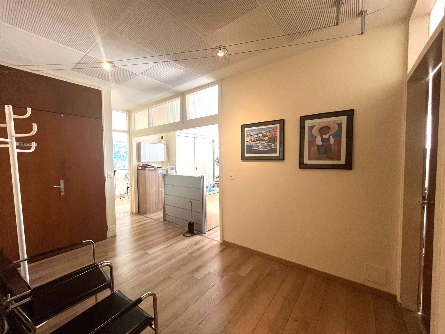 39m² office