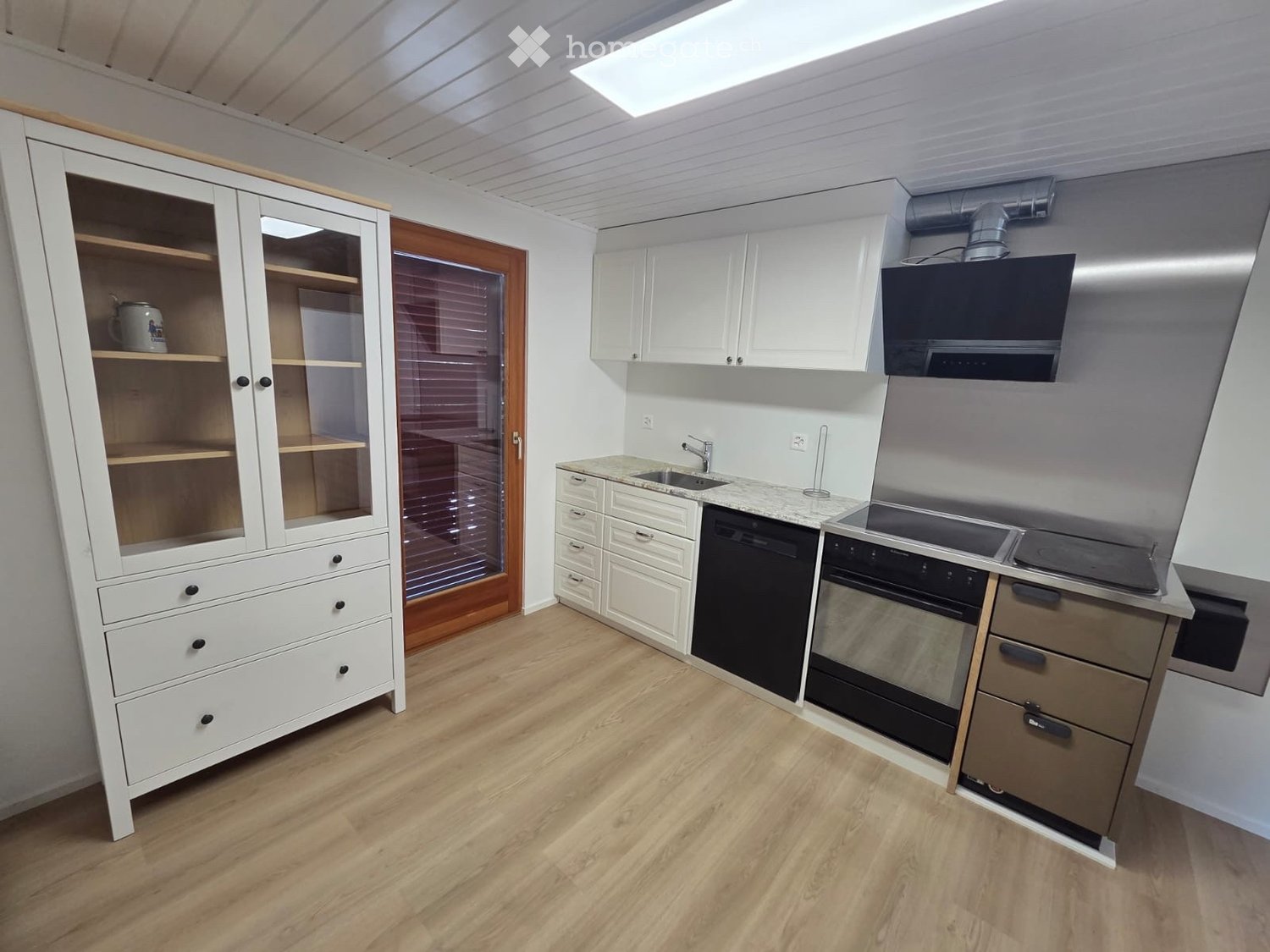 5 rooms single house