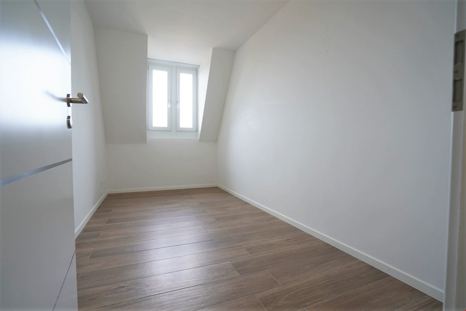 4 ½ rooms roof flat, Foto 5 von 7
