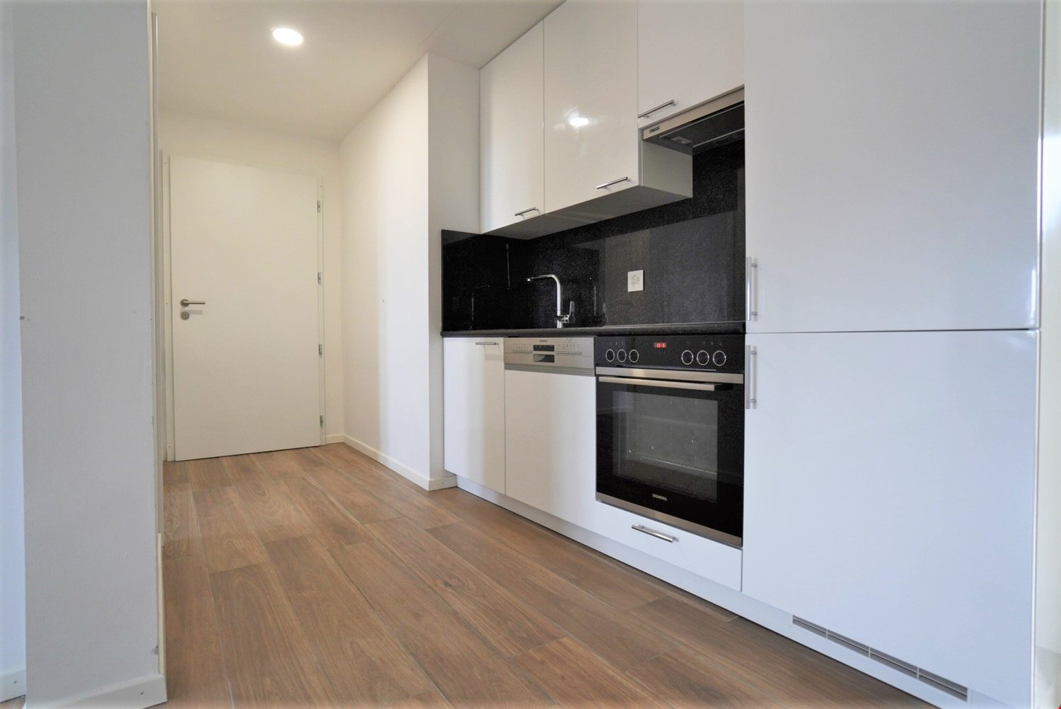 4 ½ rooms roof flat, Foto 2 von 7