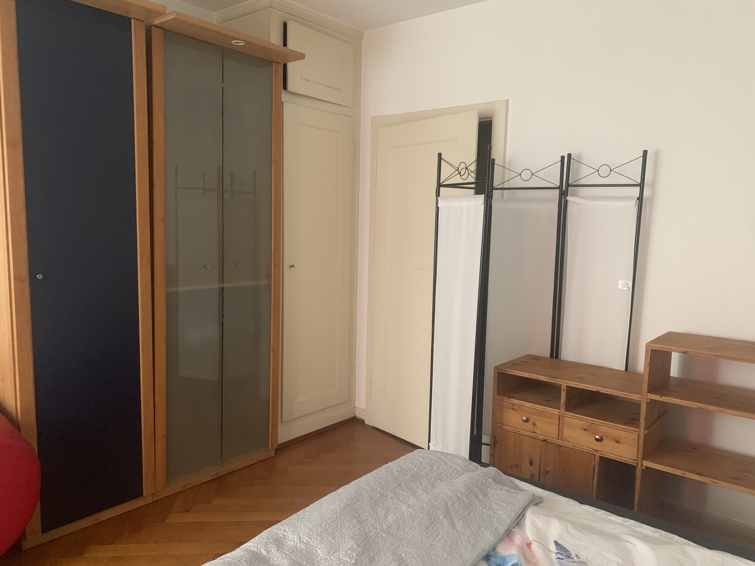 Room in a shared flat, Foto 3 von 8