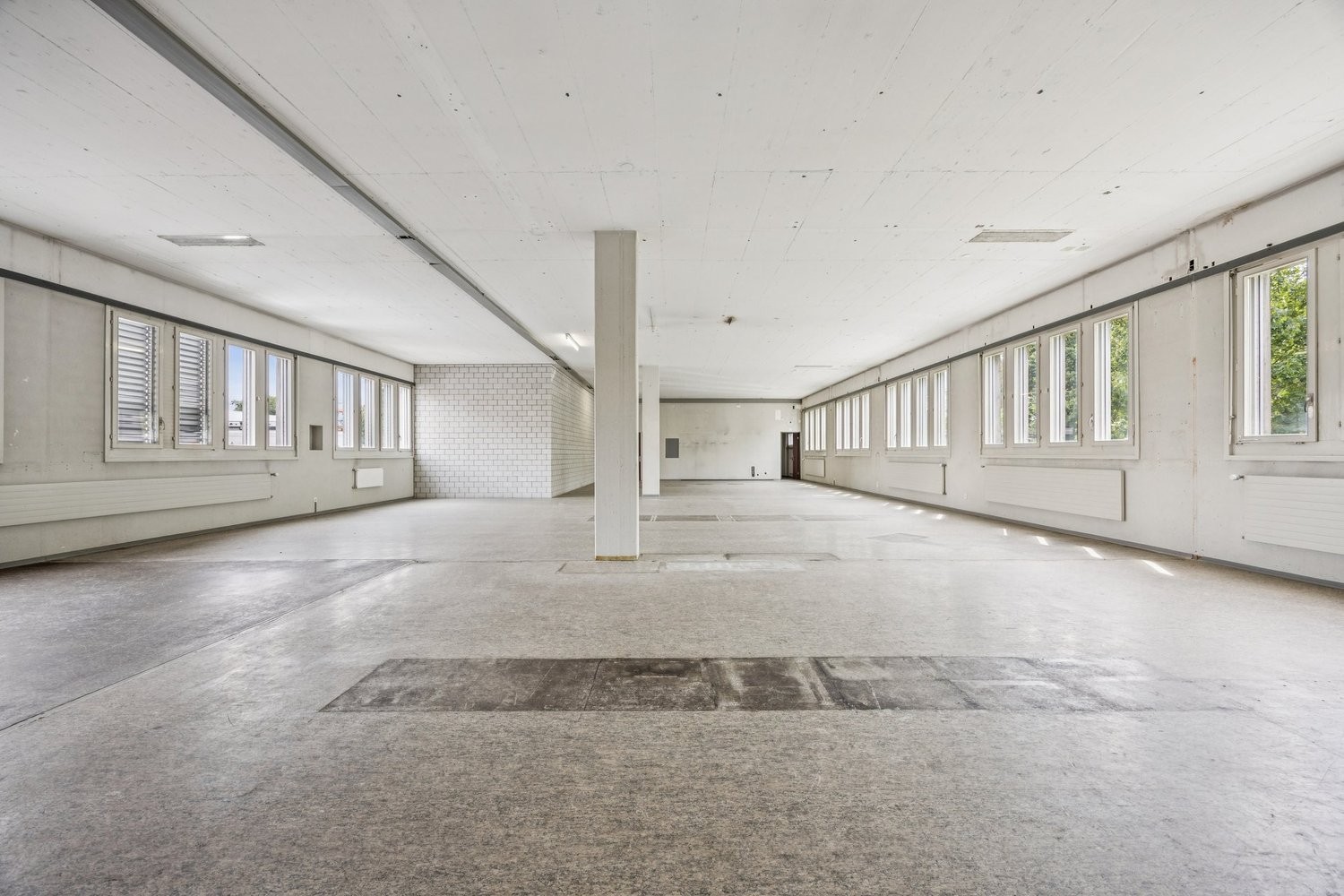 267m² commerciale