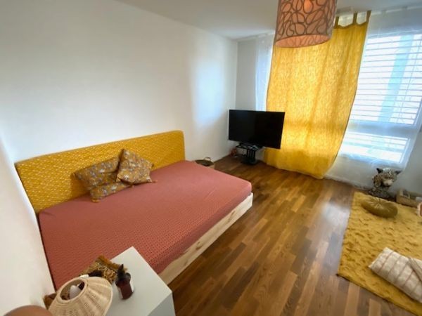 Room in a shared flat, Foto 1 von 3