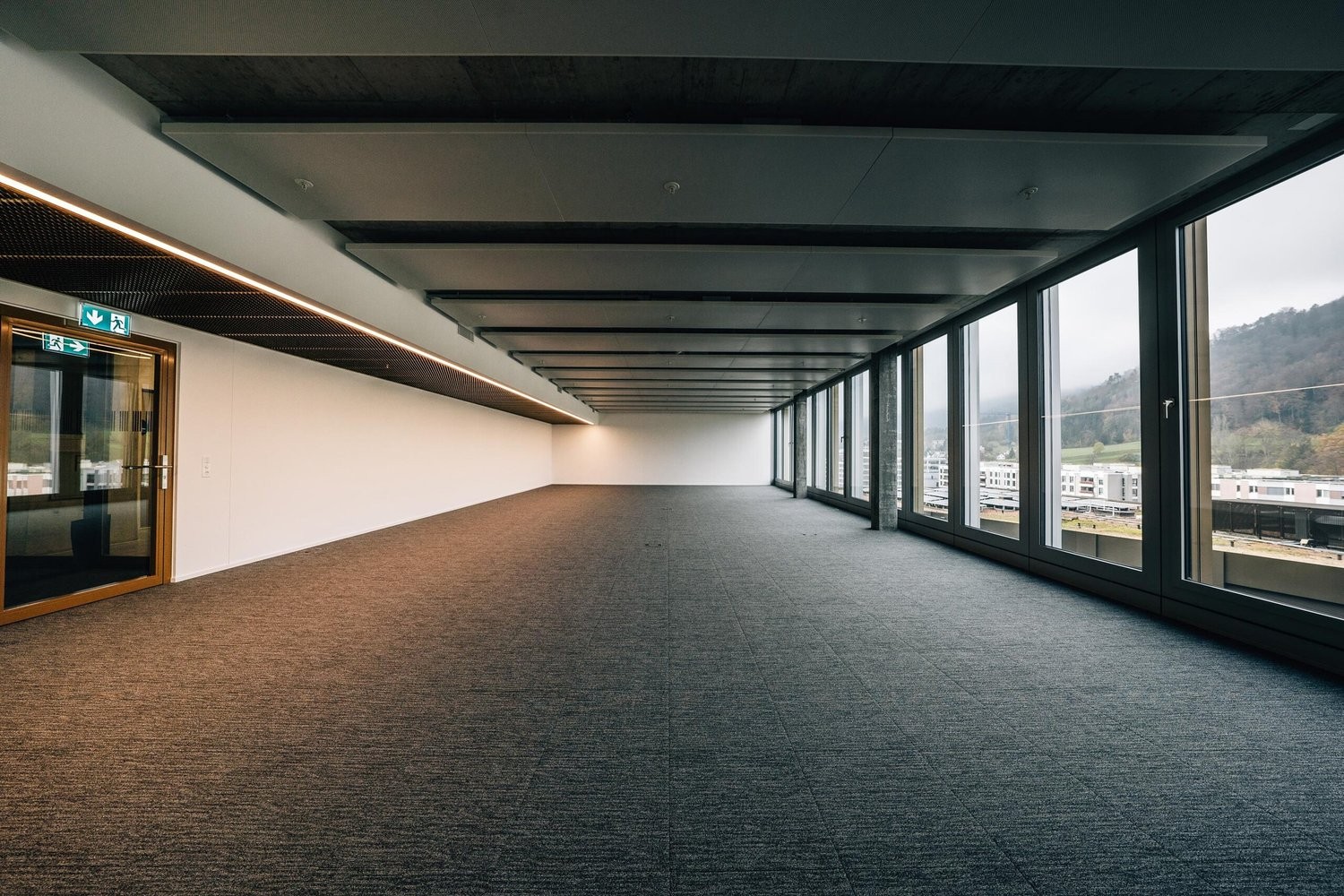 245m² office, Foto 2 von 5