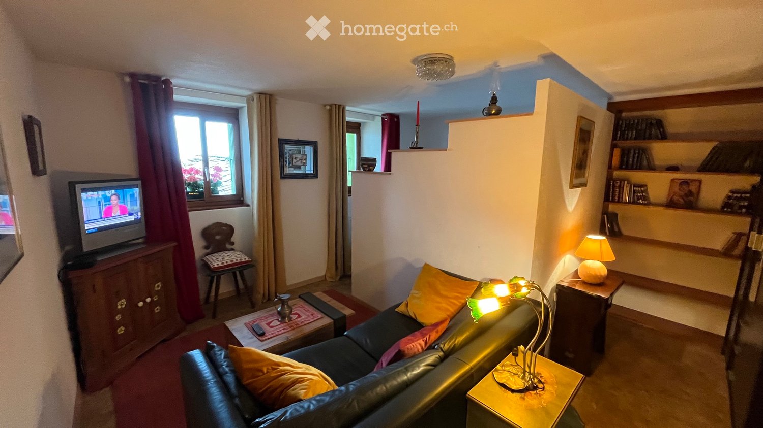 2-Zimmer-Wohnung
Zu vermieten zur Jahresmiete in Isérables, 2-Zimmer-Wohnung im Dorfzentrum.
Chf 700./ monatlich + Nebenkosten
Anrufen unter 078 620 43 28, Foto 1 von 4