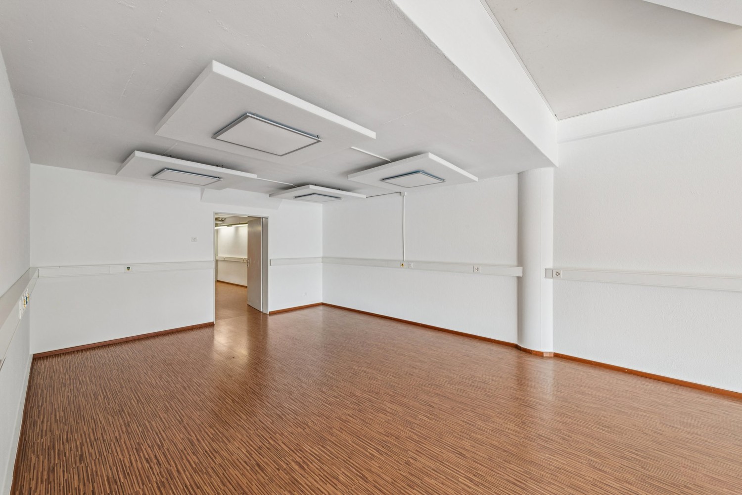 negozio di 121m²