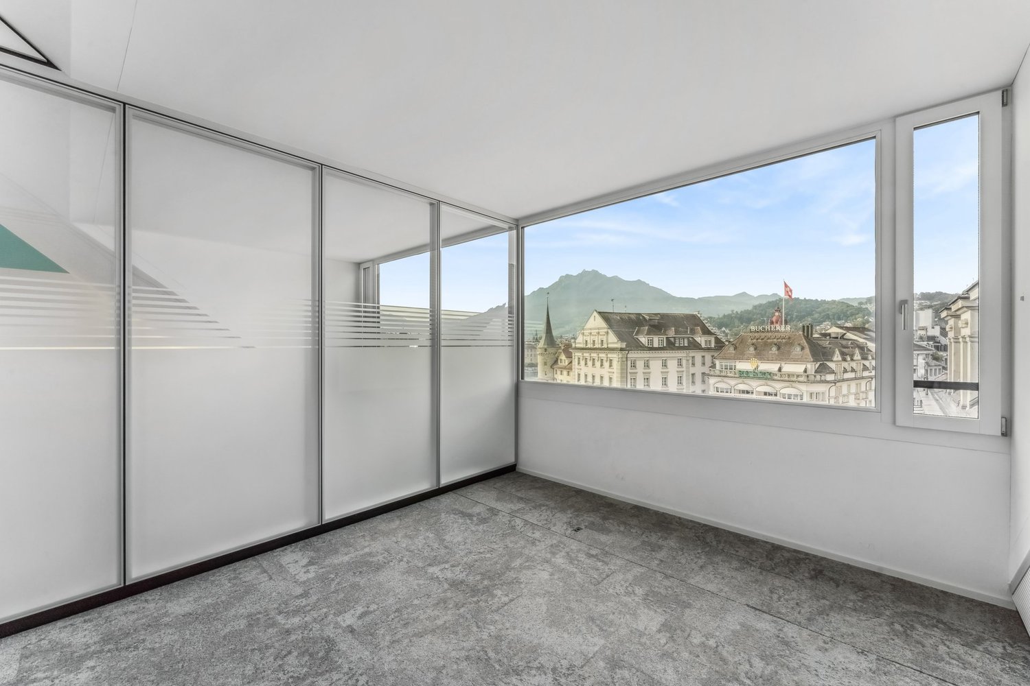319m² de cabinet, photo 2 sur 9