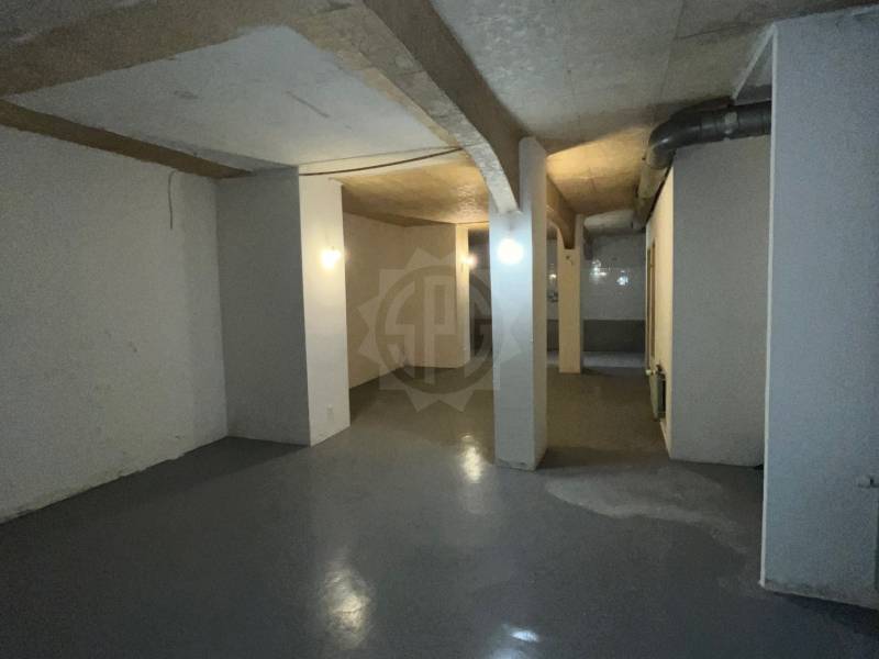 Lagerraum, Foto 1 von 2
