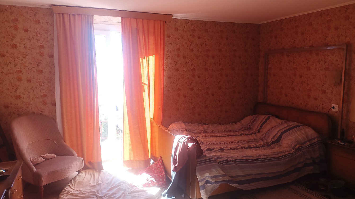 Chambre dans un appartement partagé