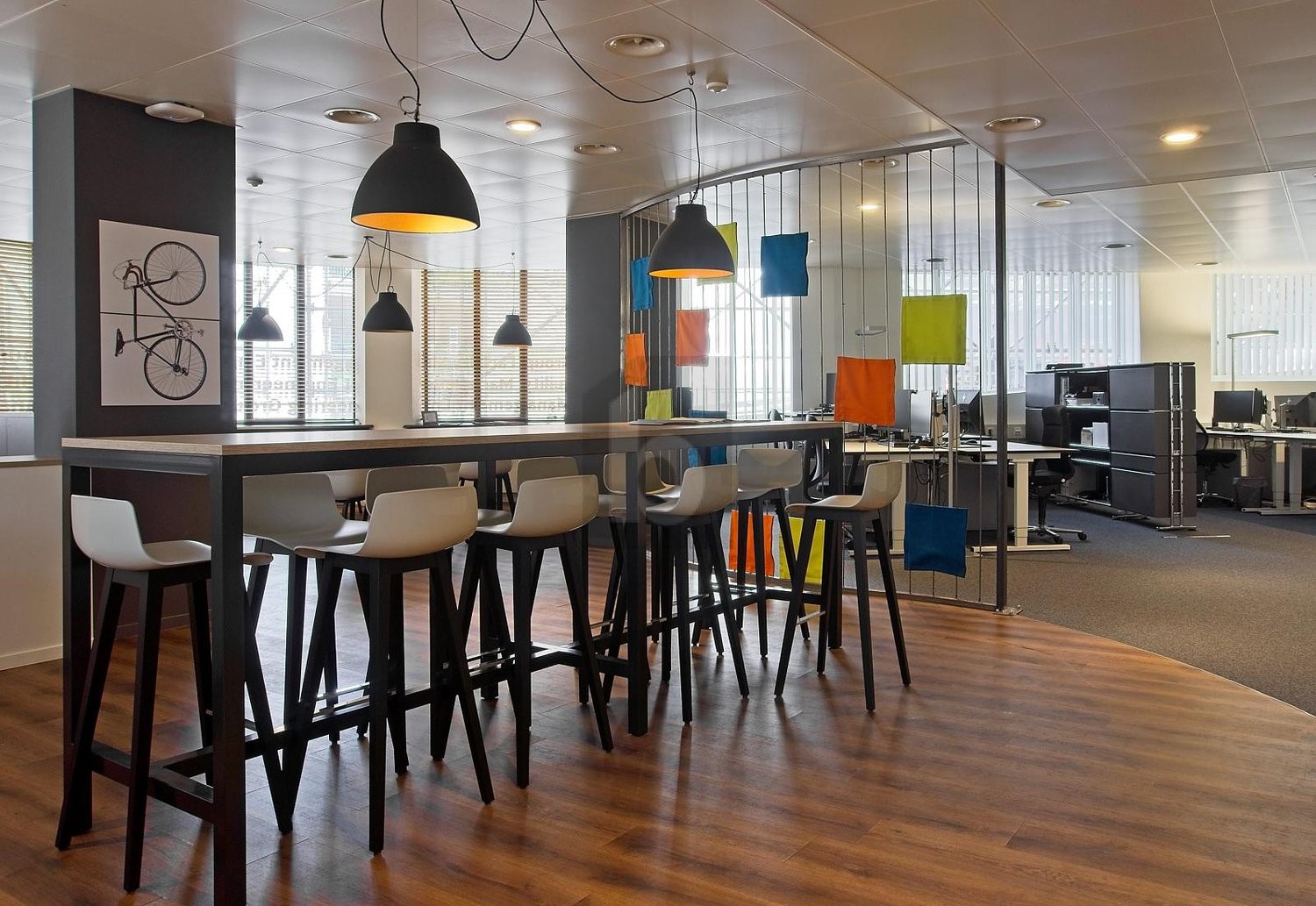 420m² office, photo 3 of 4