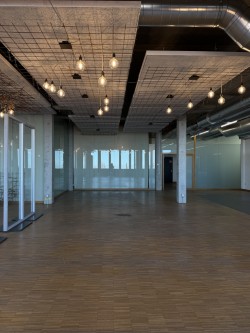 245m² office